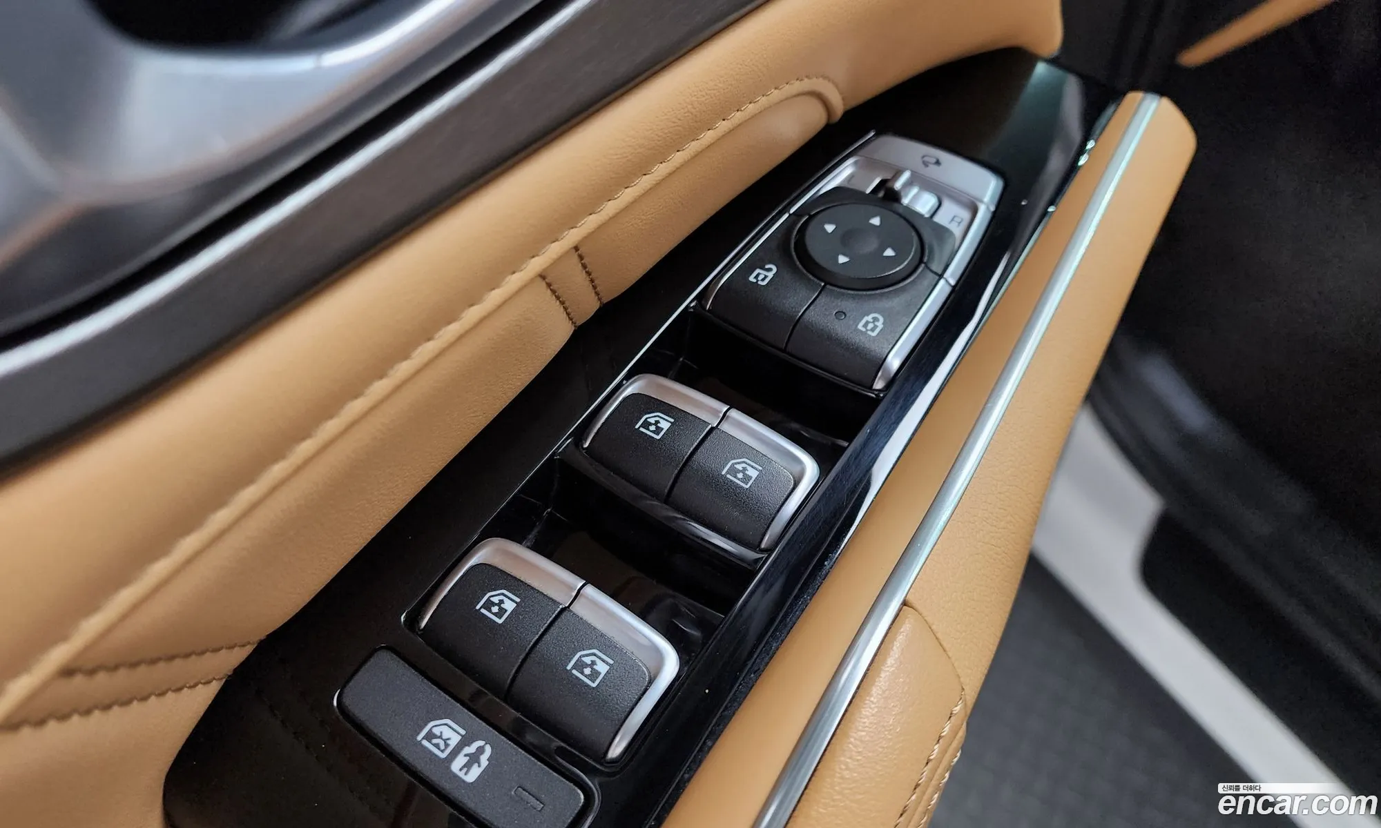 Kia Sorento 2020 KNARH81BHMA026742 — 18