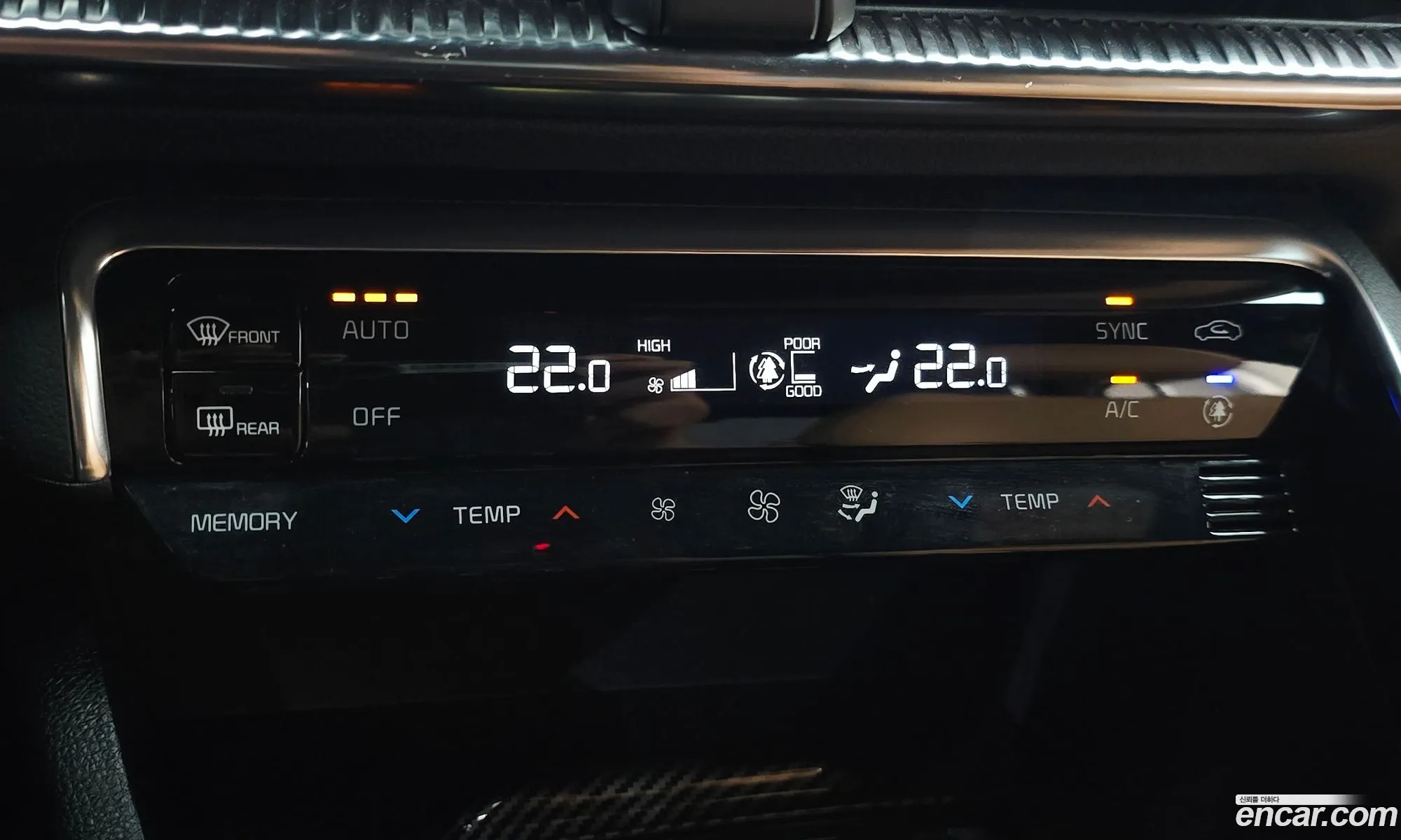 Kia K5 2022 KNAG541ABPA211185 — 24