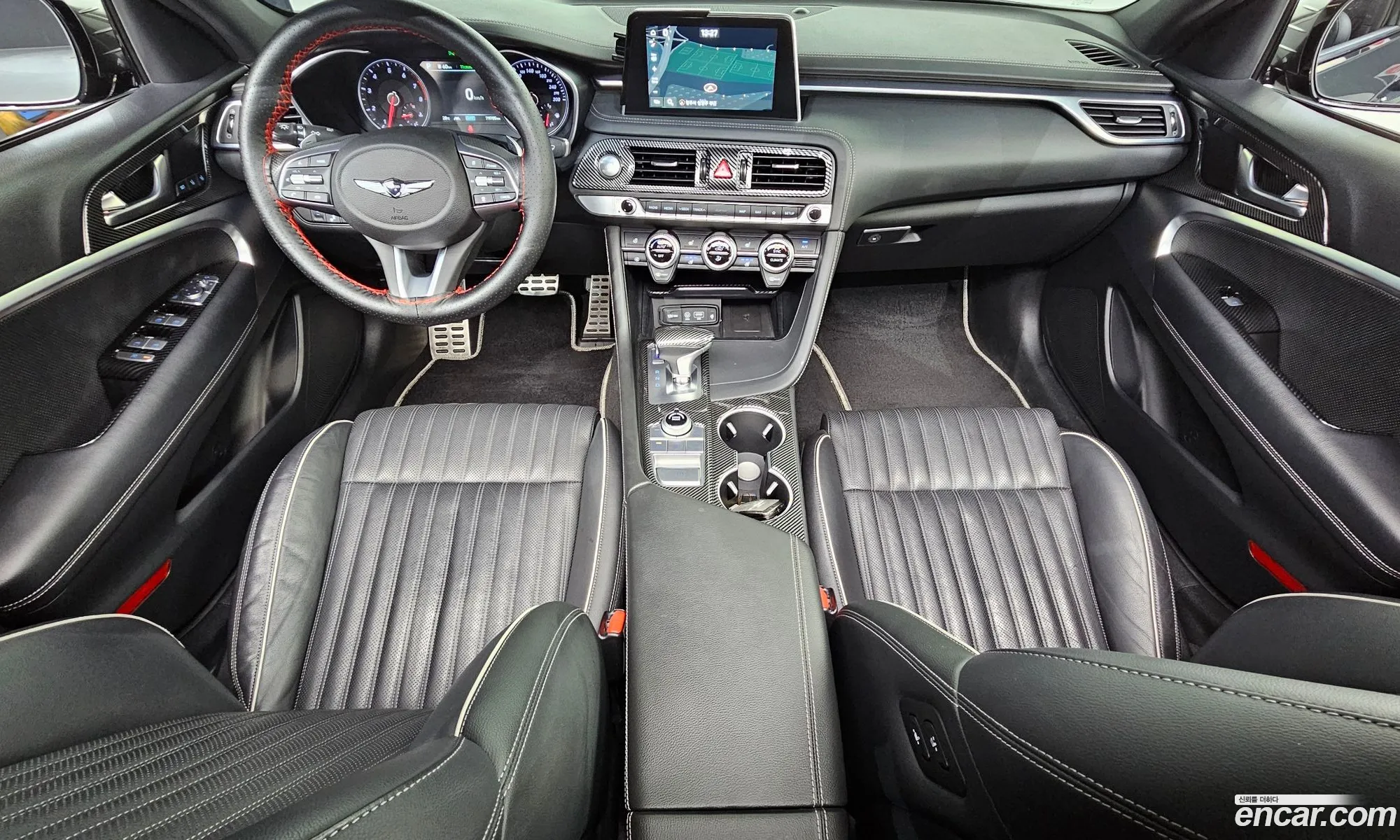 Genesis G70 2019 KMTG741EDKU048876 — 8