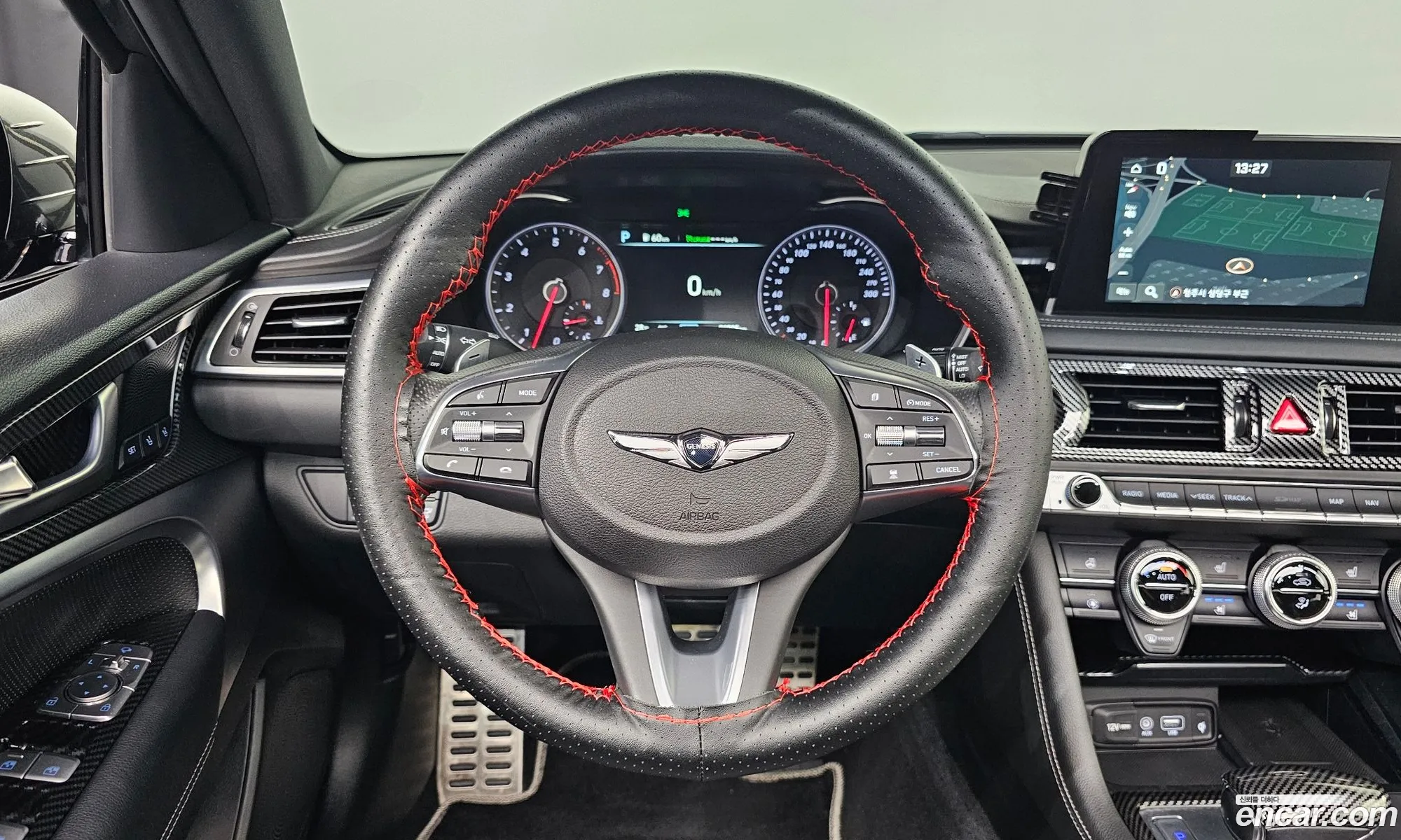 Genesis G70 2019 KMTG741EDKU048876 — 10