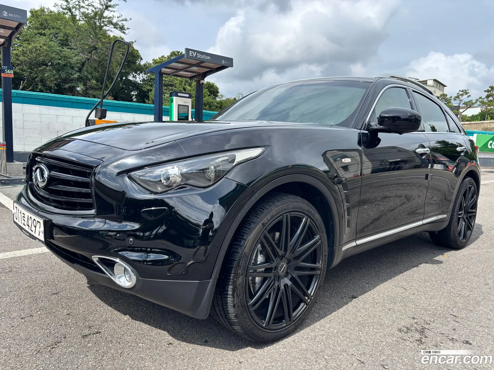 Infiniti QX70 2014 — 3