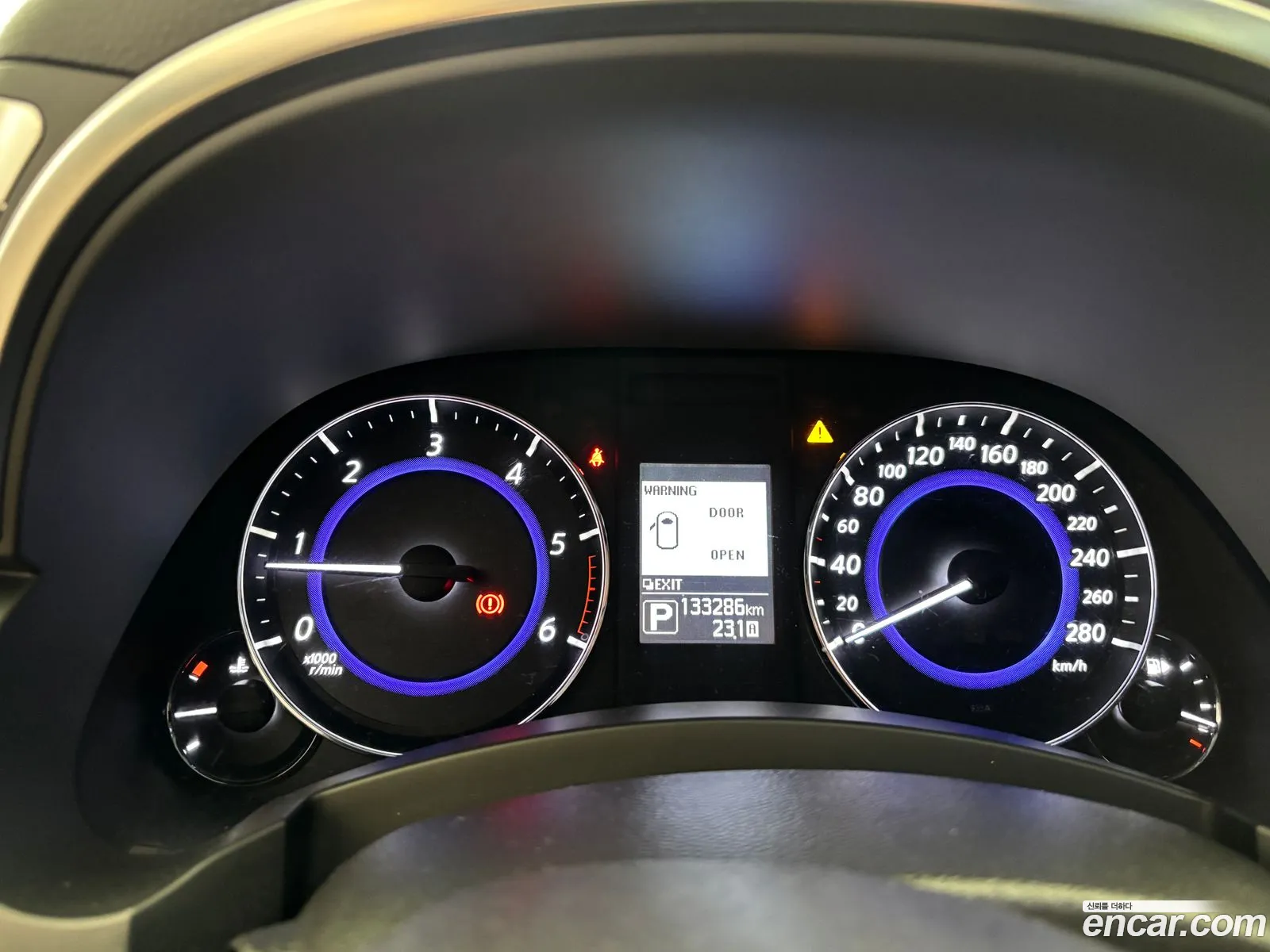 Infiniti QX70 2014 — 4