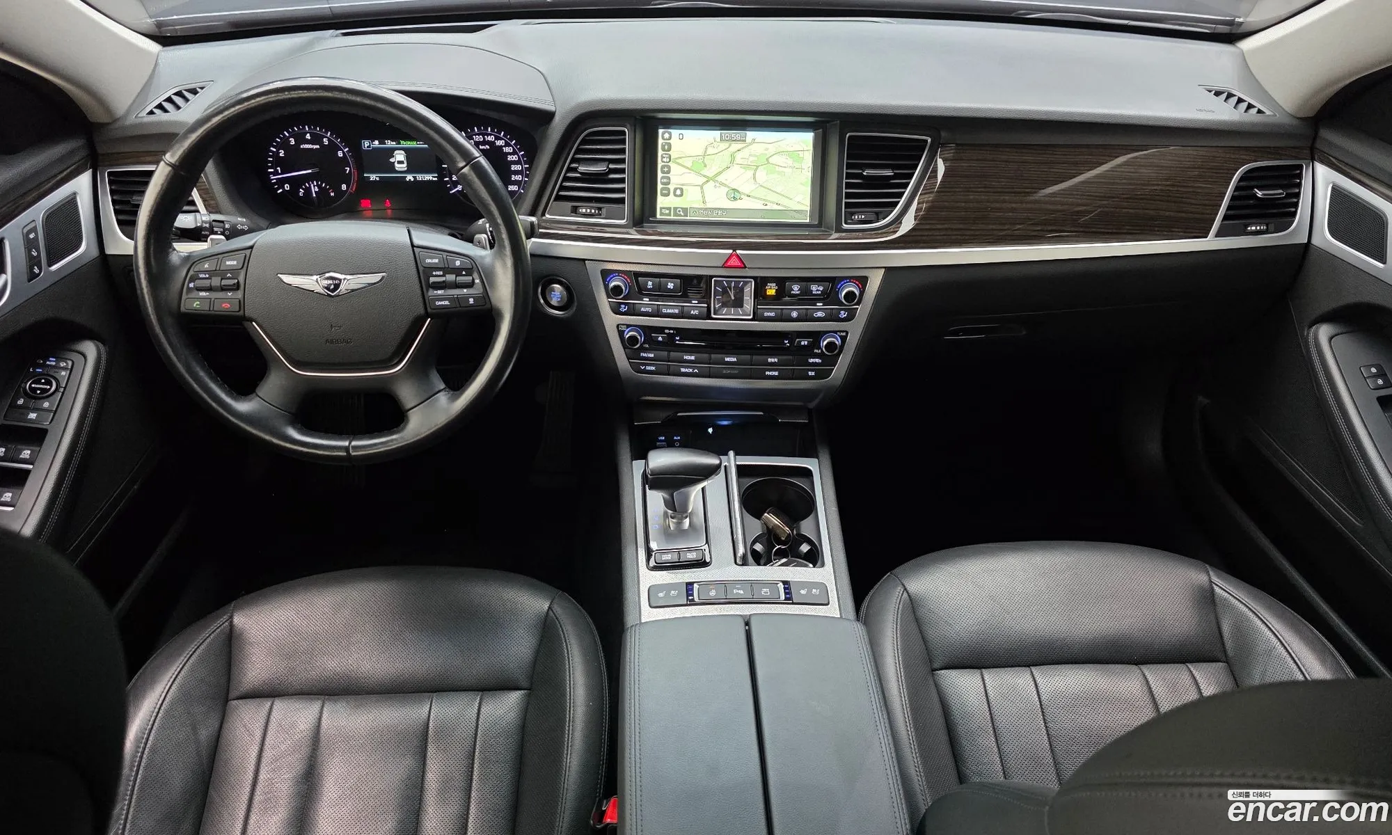 Genesis G80 2017 KMHGL41DBJU263937 — 2