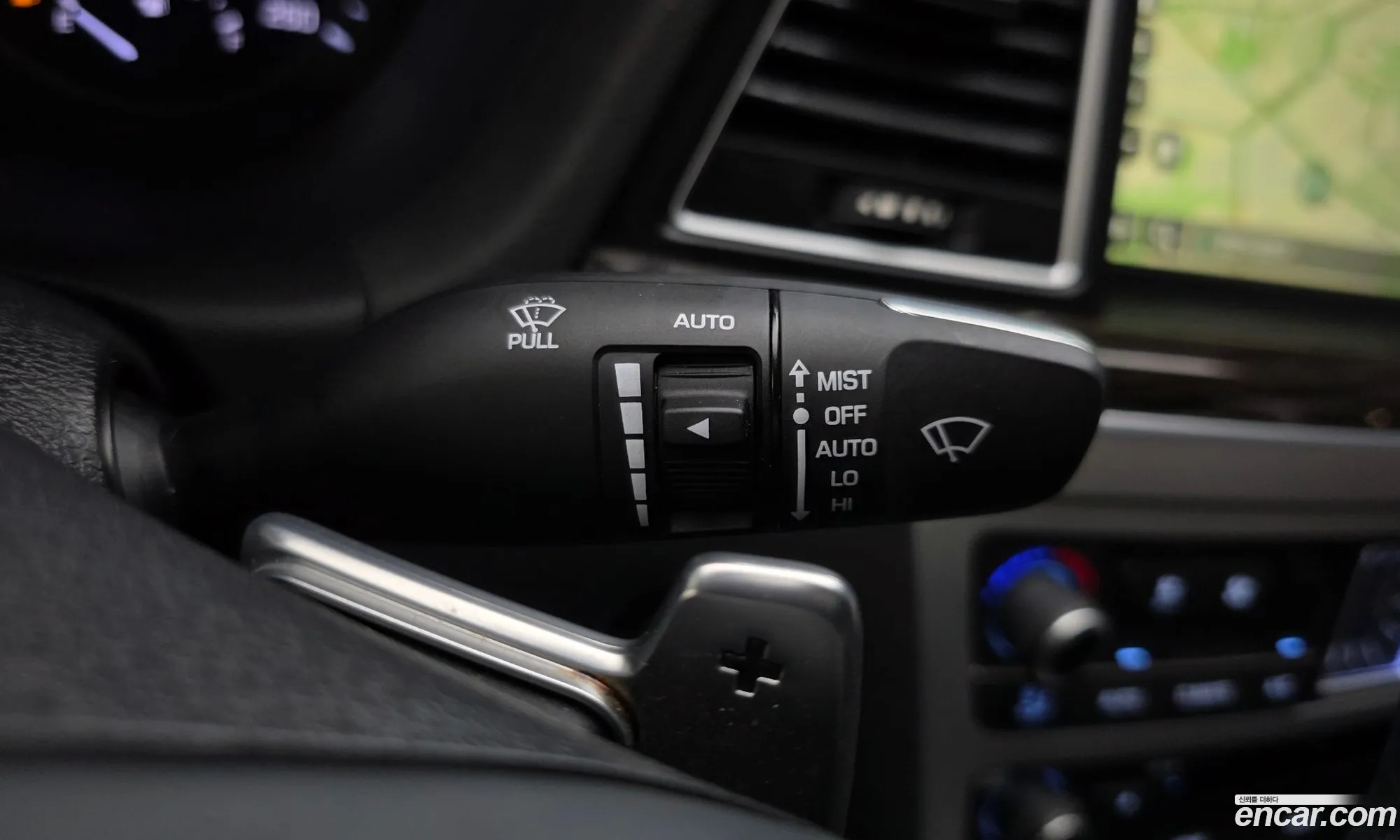 Genesis G80 2017 KMHGL41DBJU263937 — 7