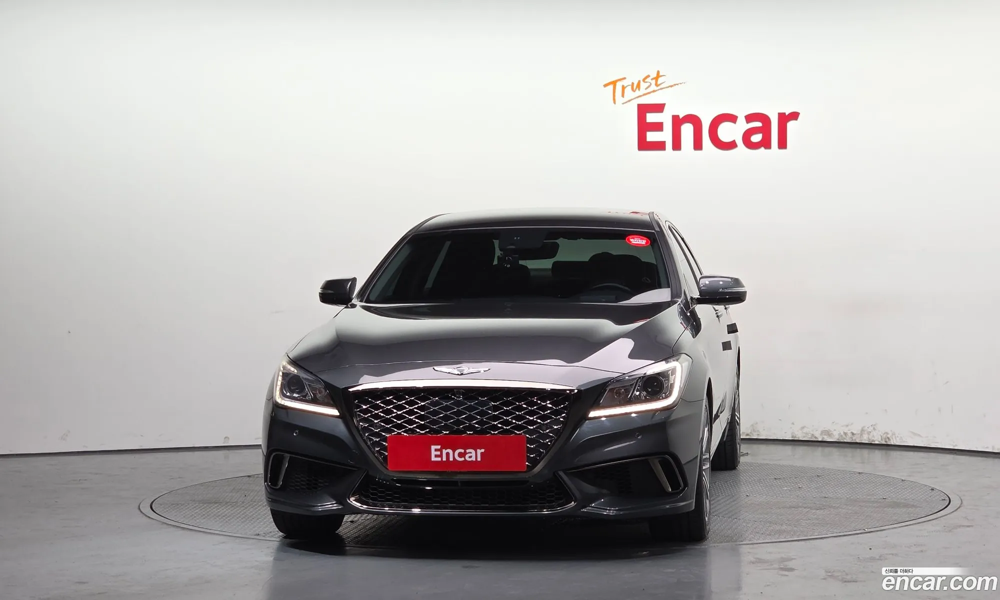 Genesis G80 2017 KMHGL41DBJU263937 — 8