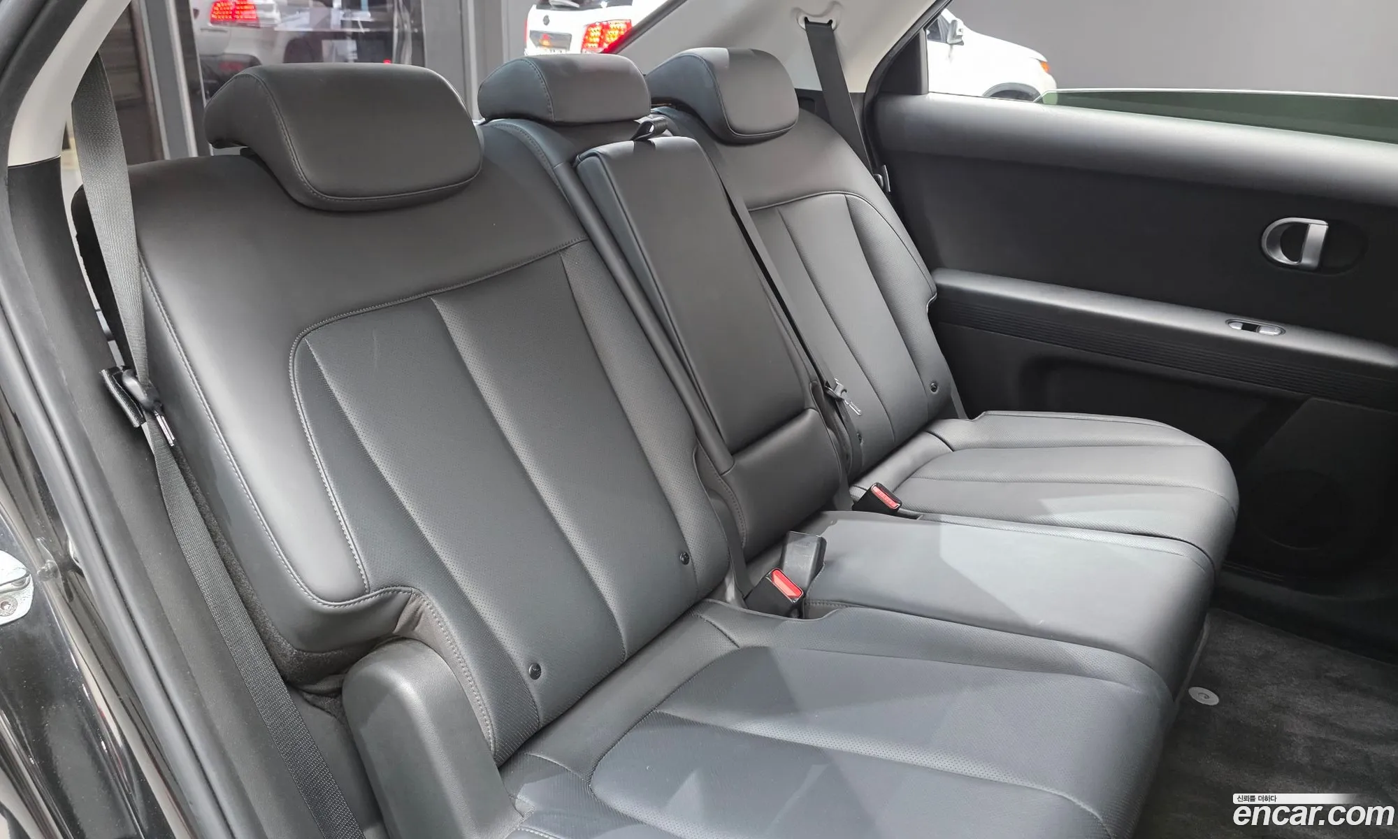 Hyundai Ioniq 5 2022 KMHKN81CPNU083524 — 12