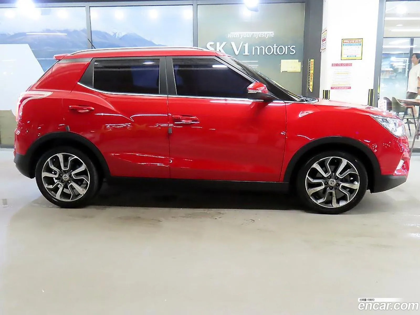 KG Mobility (SsangYong) Tivoli 2015 — 16