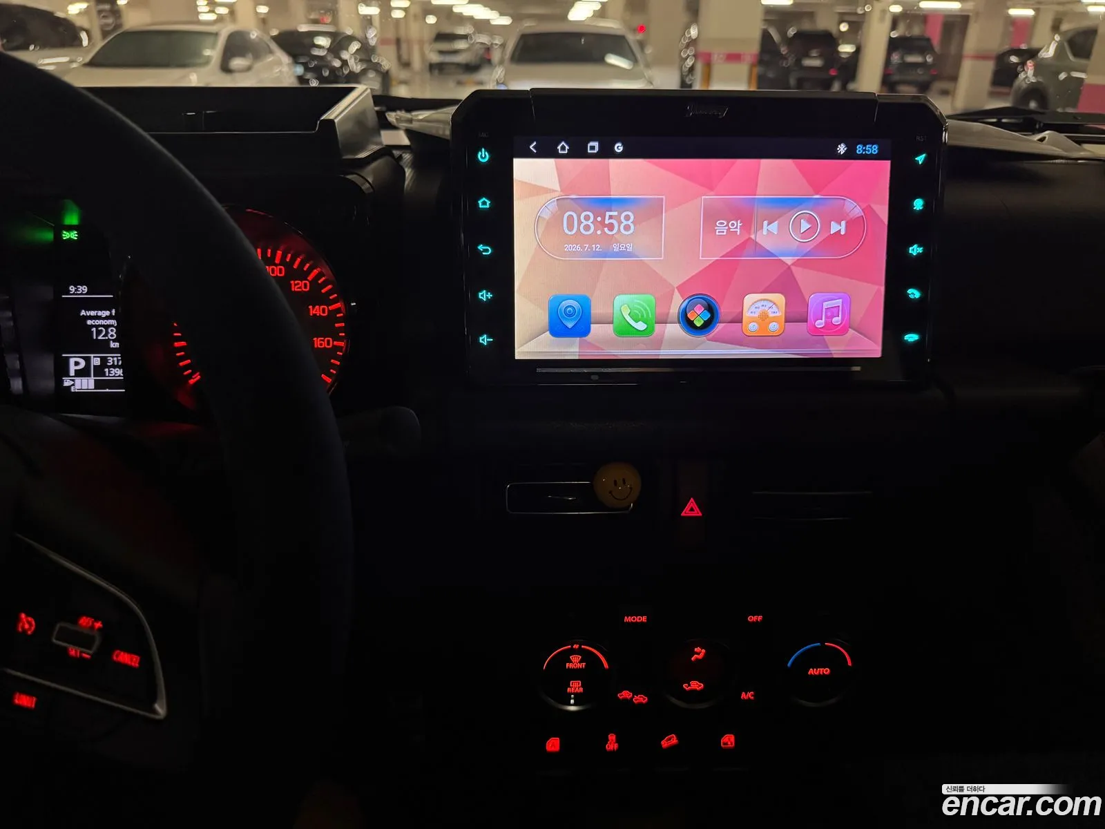 Suzuki Jimny 2019 — 8