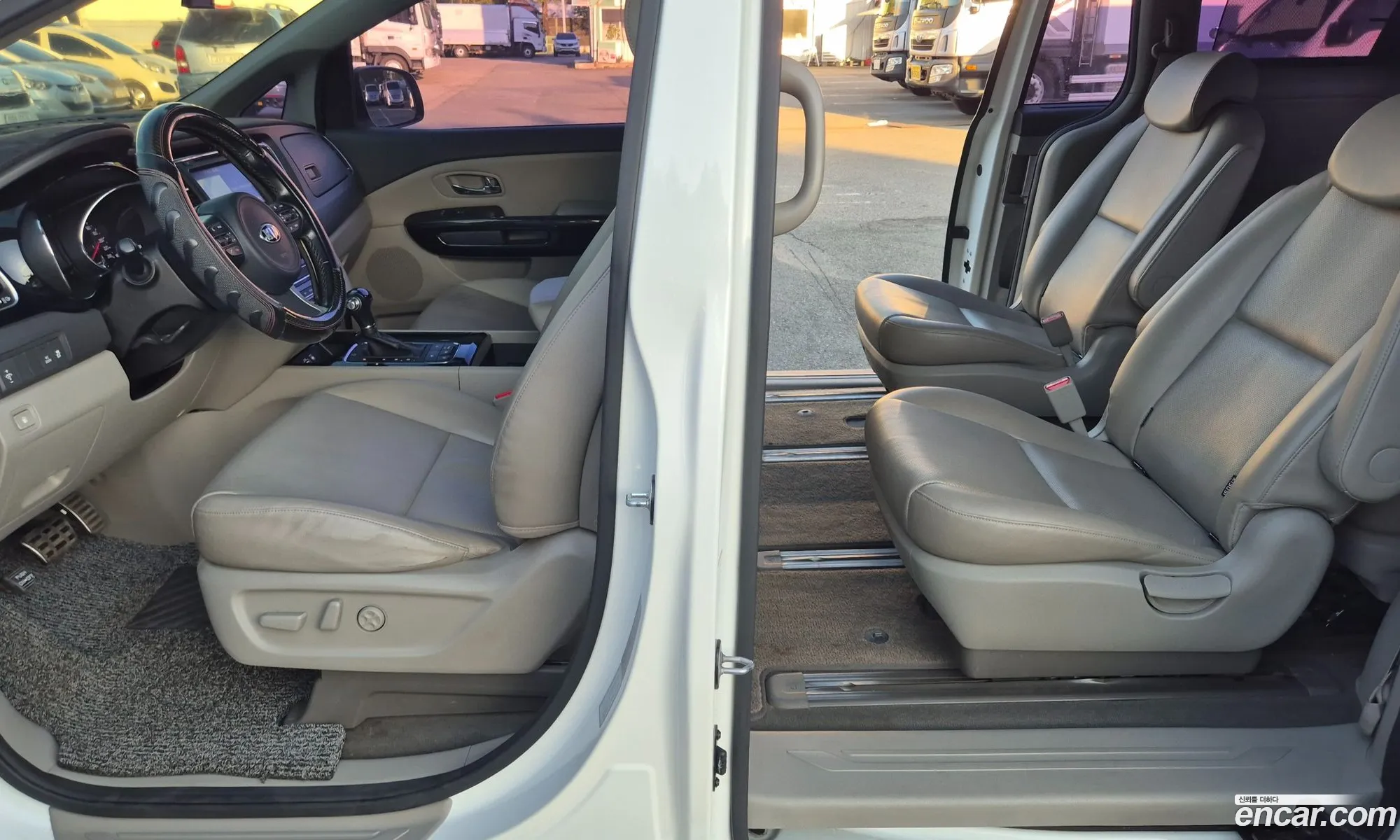 Kia Carnival 2016 — 4