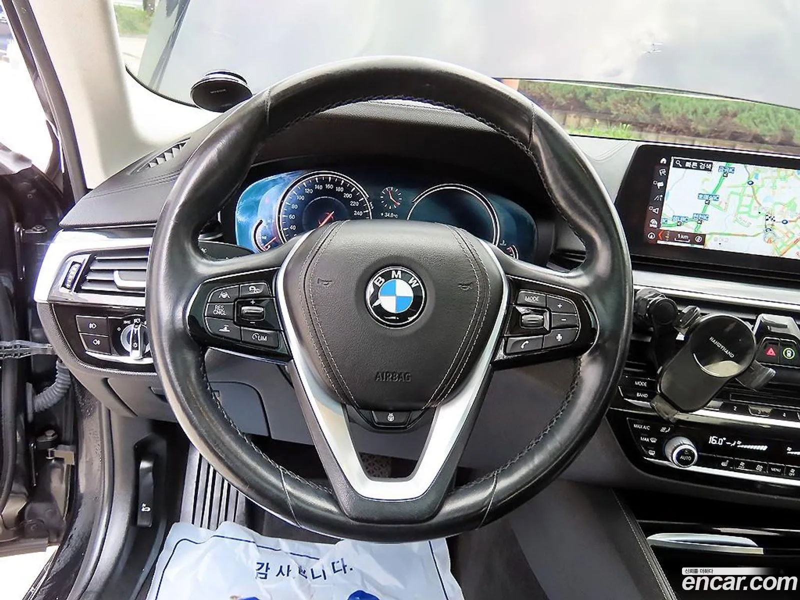 BMW 5 Series 2018 — 14