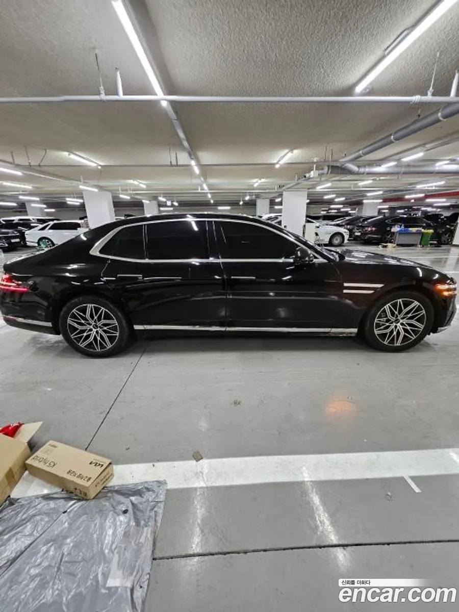Genesis G90 2023 — 9