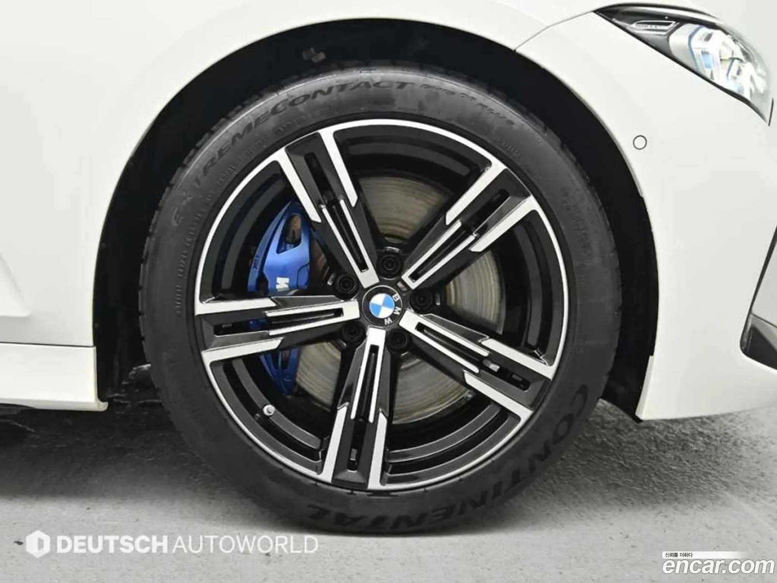 BMW 3 Series 2025 — 11