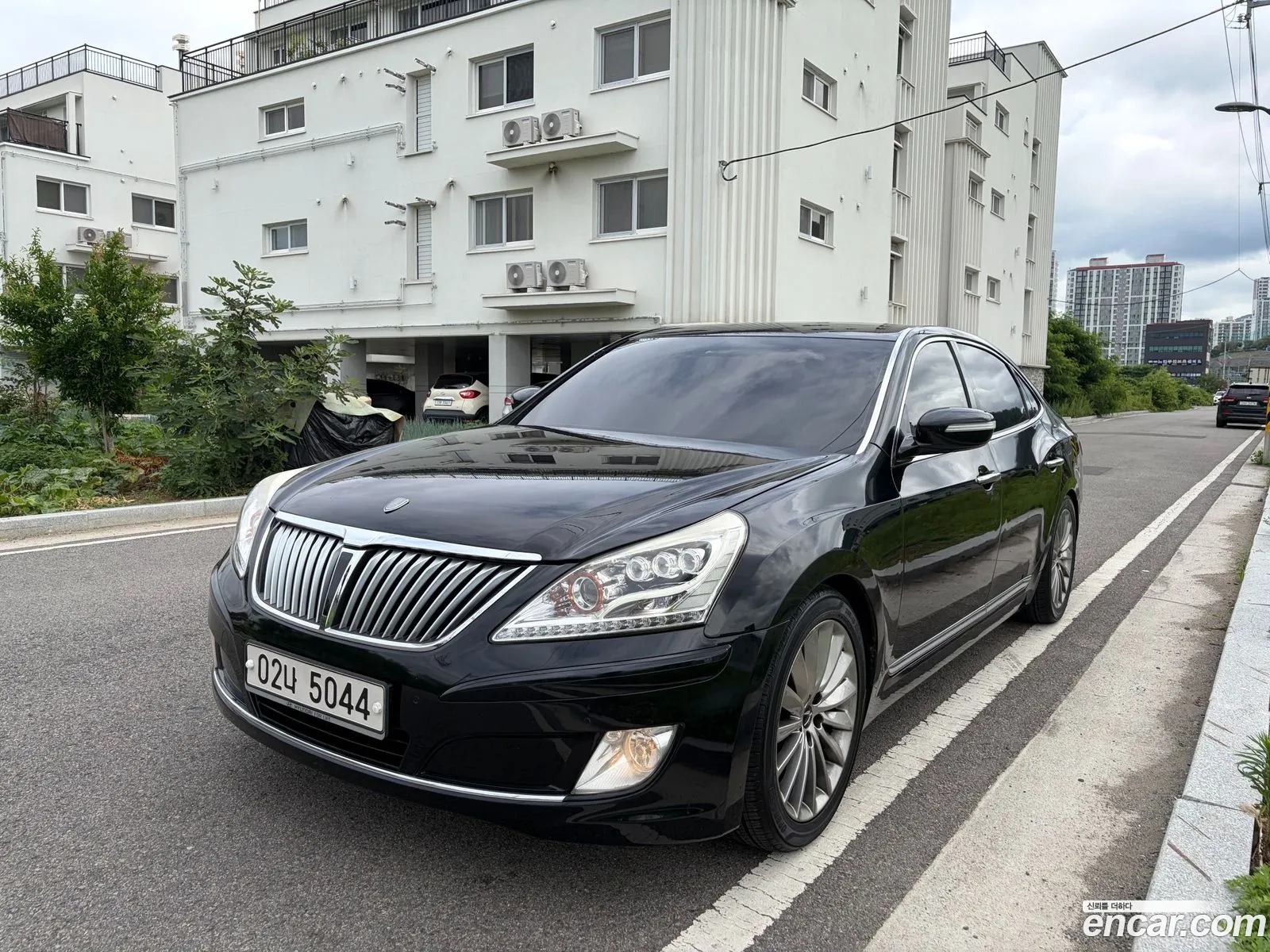 Hyundai Equus 2009 — 19