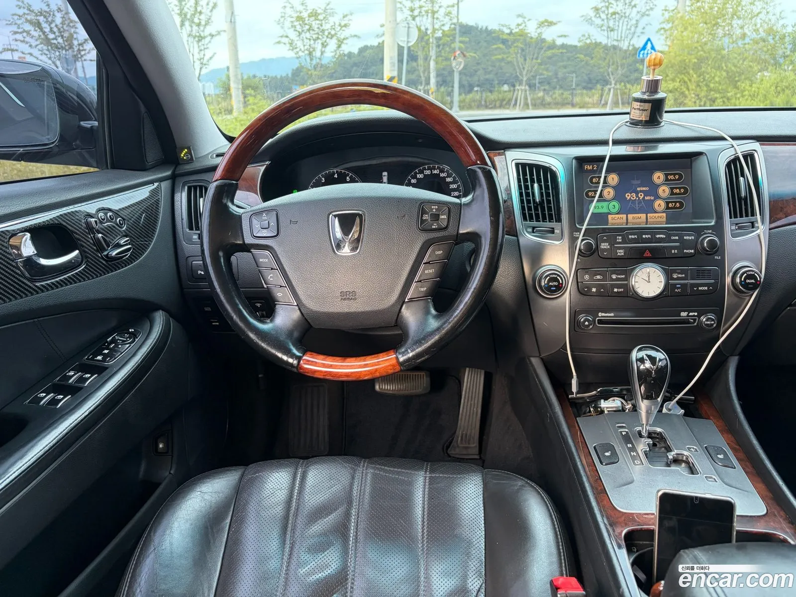 Hyundai Equus 2009 — 2
