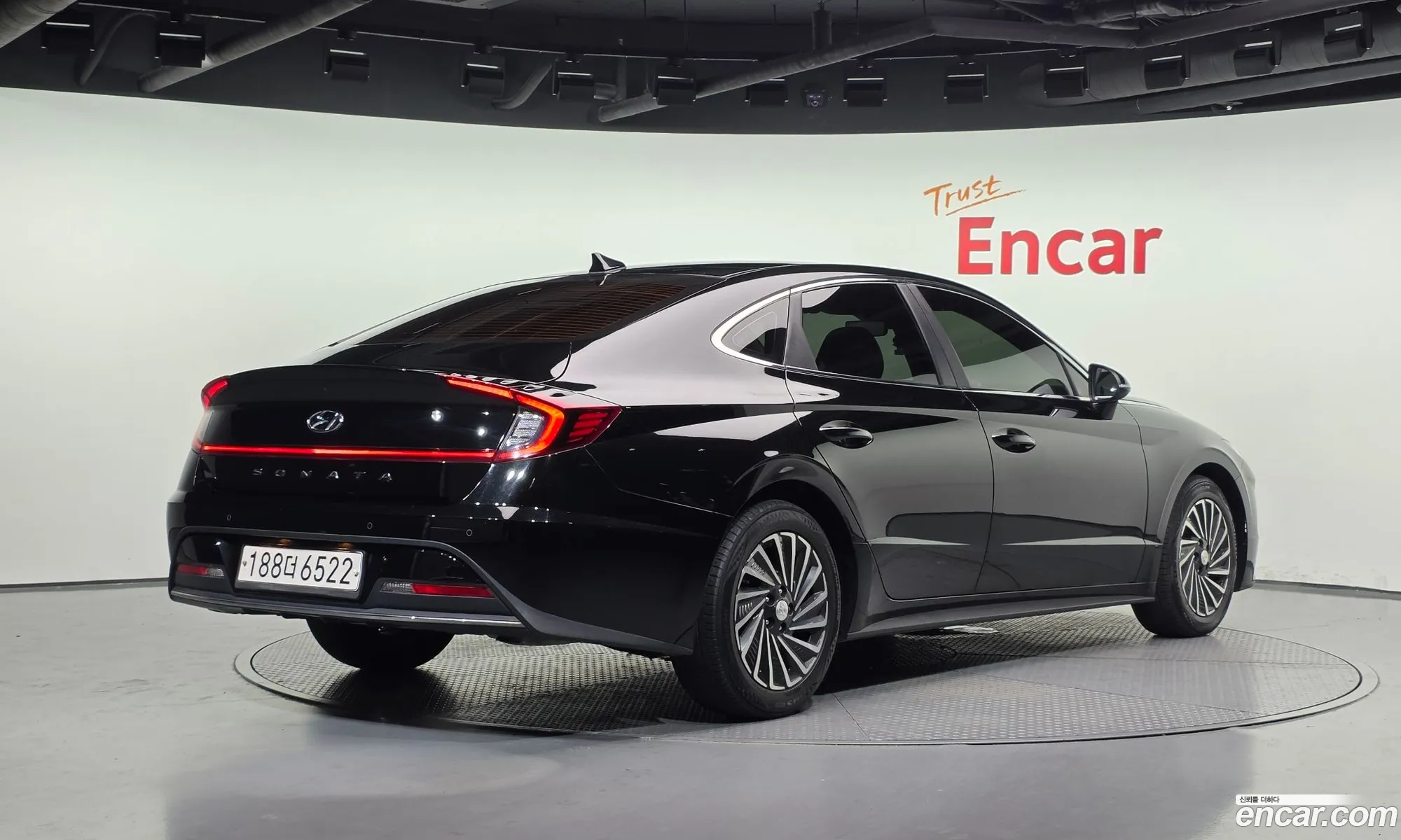 Hyundai Sonata Hybrid 2021 — 18