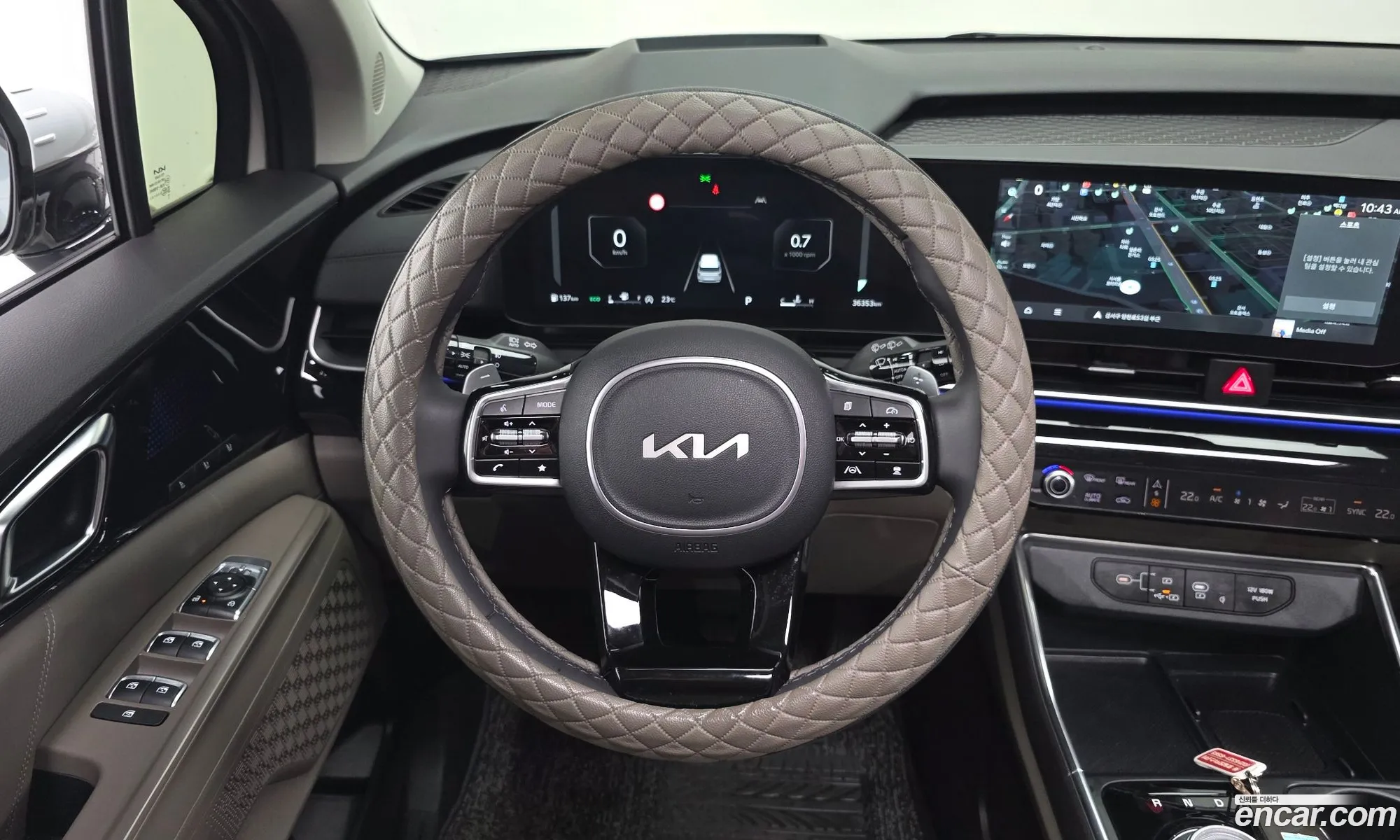 Kia Carnival 2024 — 18