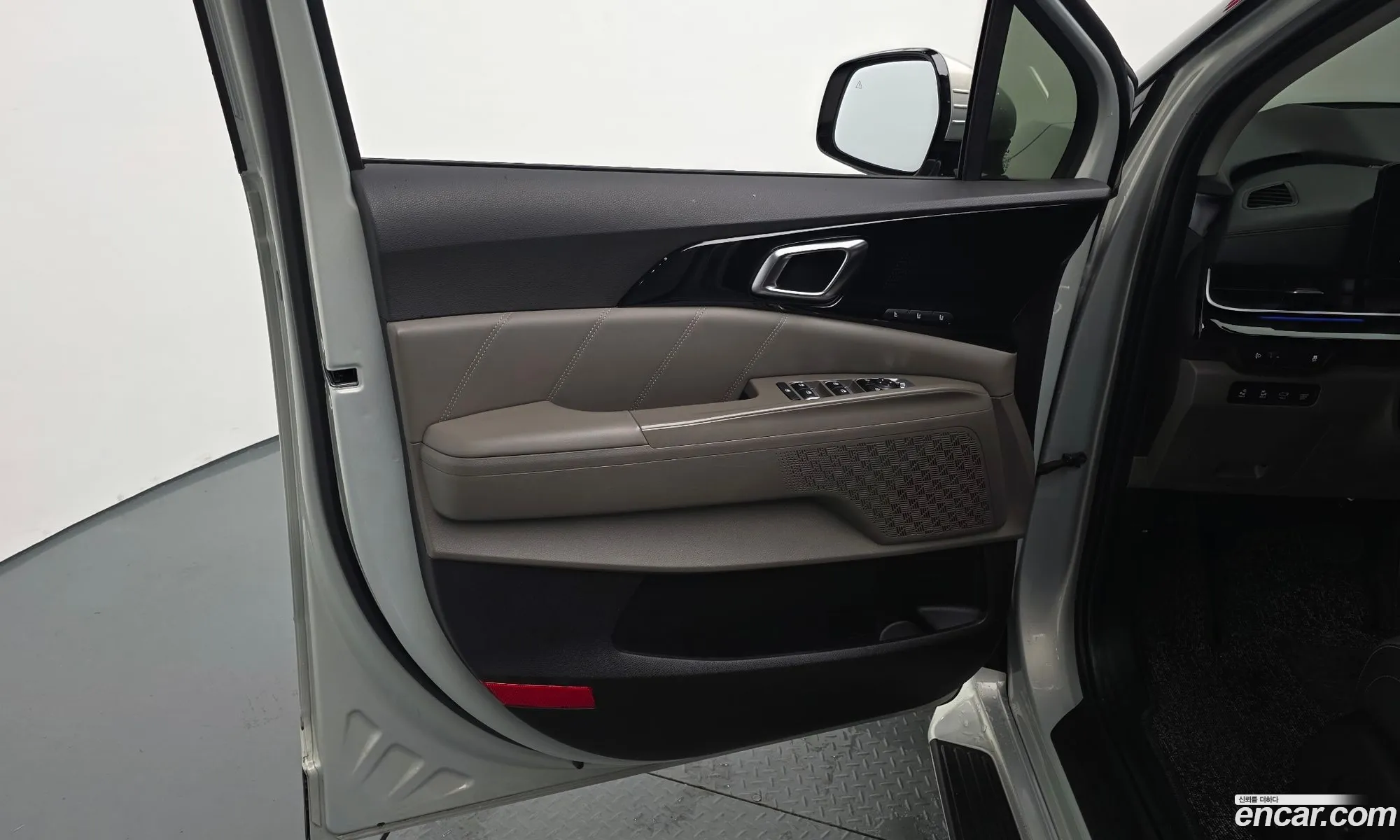 Kia Carnival 2024 — 2