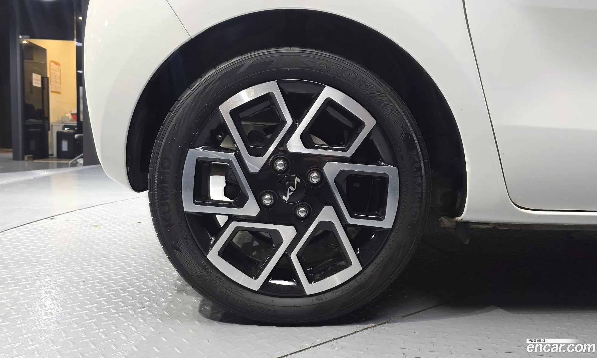 Kia Kia Ray 2024 KNACH811BRT398356 — 8