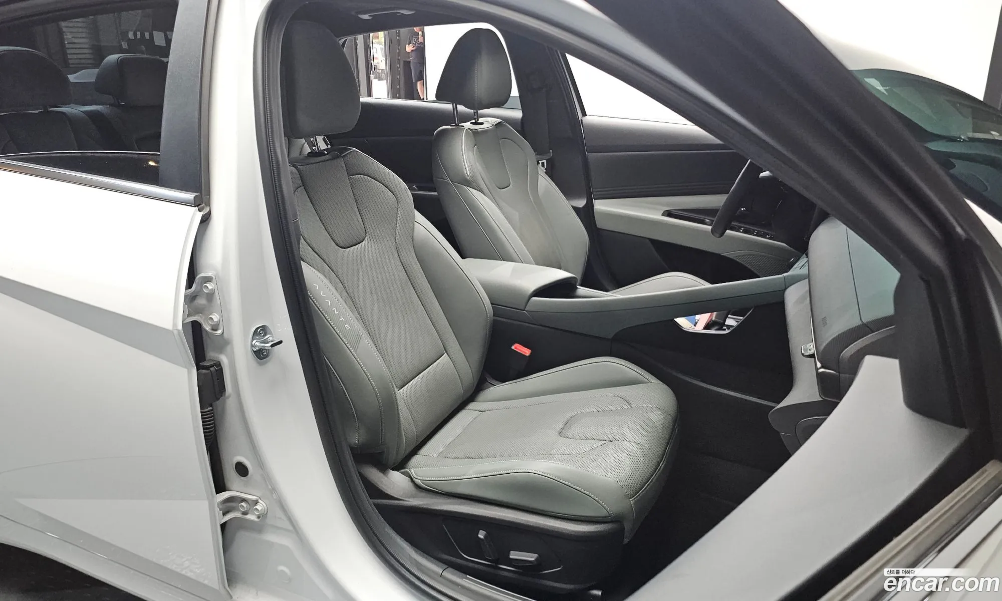 Hyundai Elantra 2023 KMHLR41EERU658087 — 6
