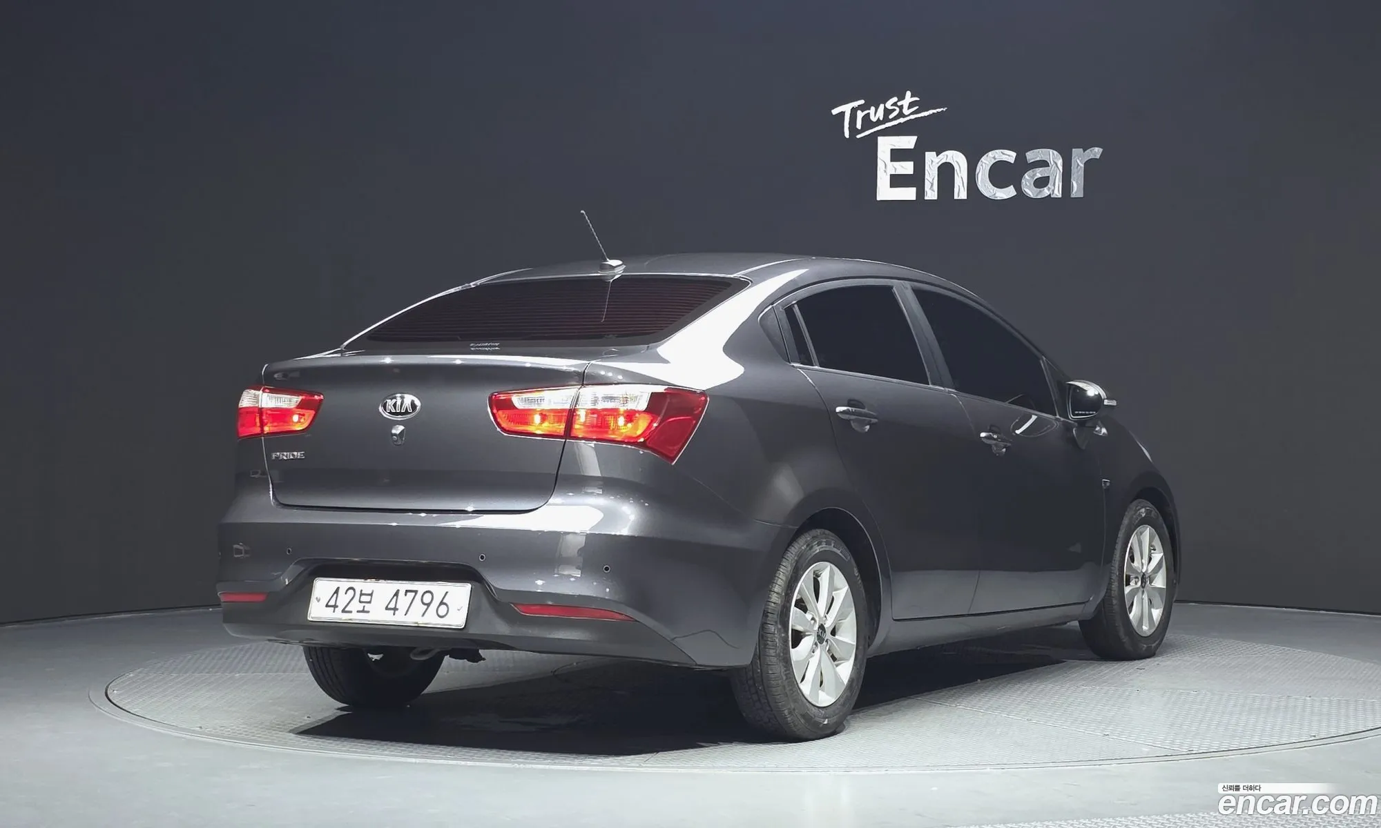 Kia Pride 2015 — 5