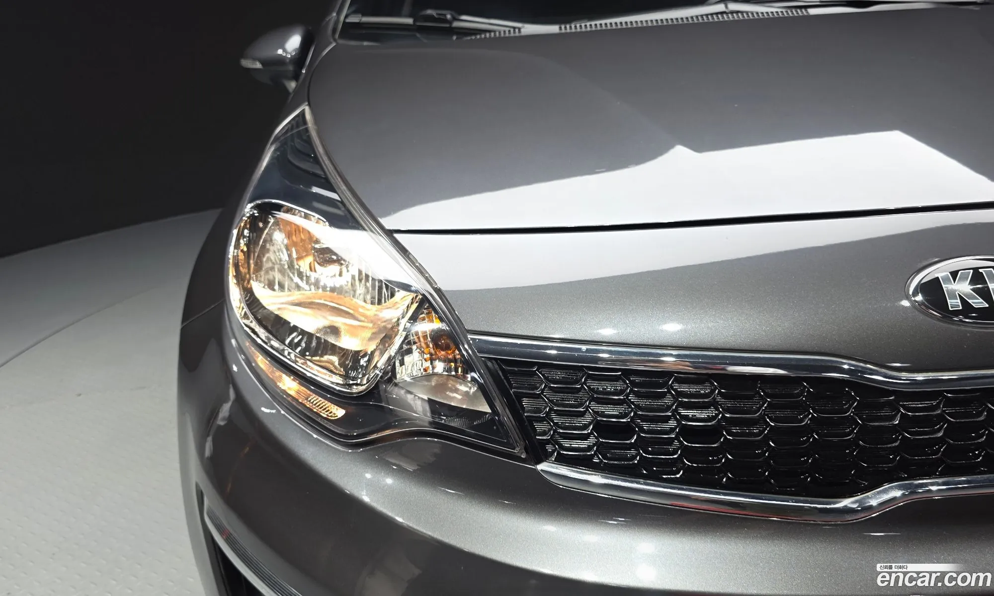 Kia Pride 2015 — 11
