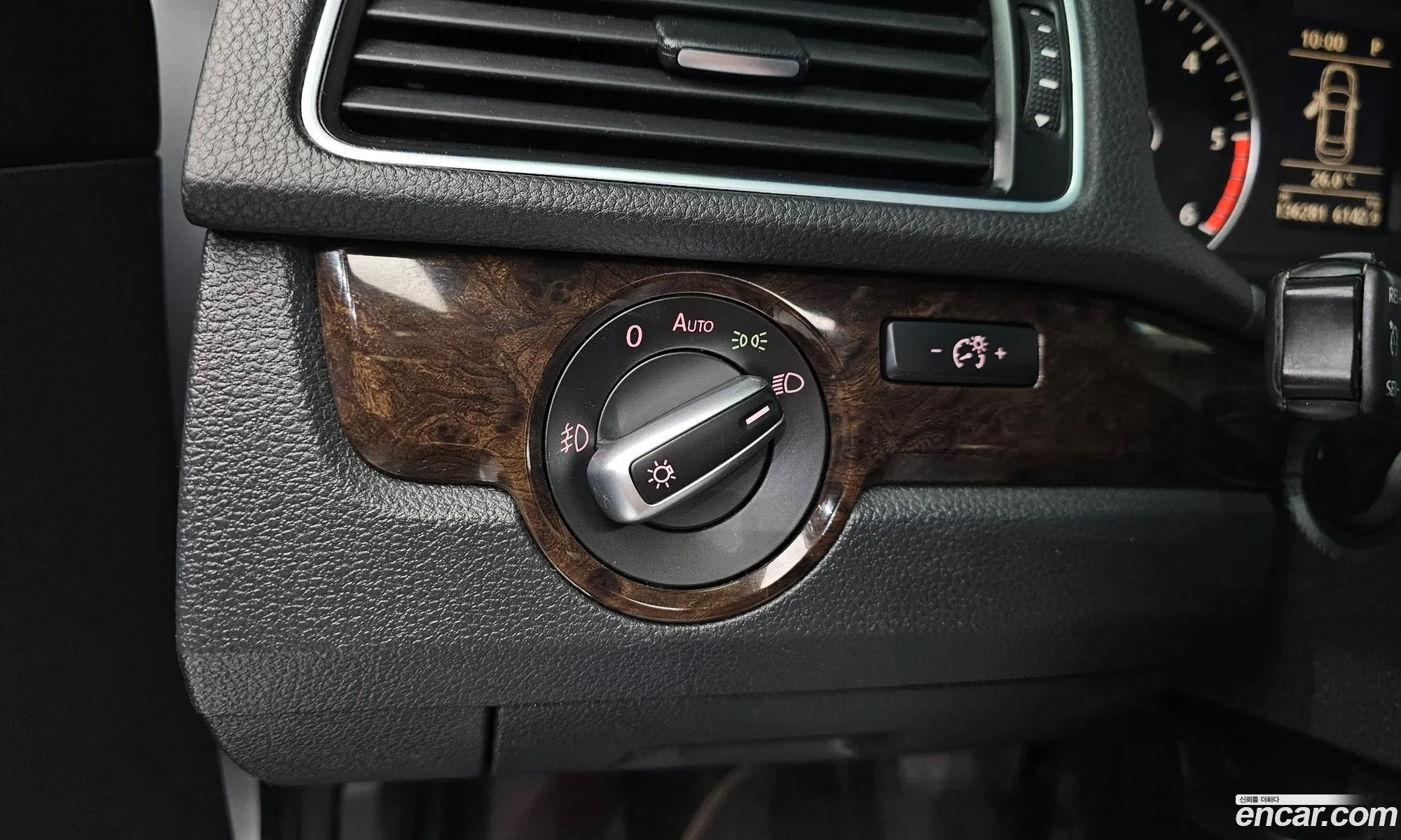 Volkswagen Passat 2014 1VWZZZA3ZEC063733 — 31