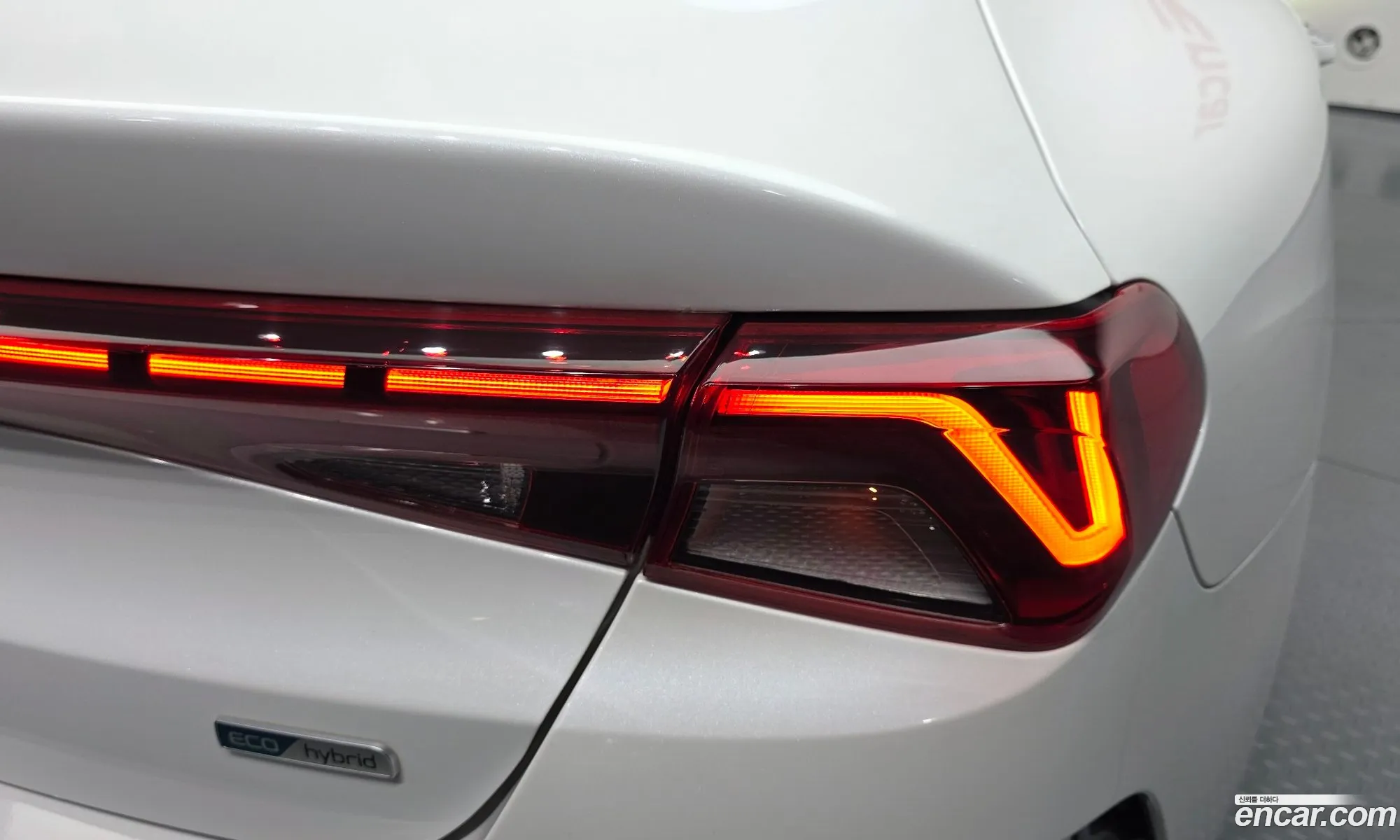 Kia K5 Hybrid 2020 — 8