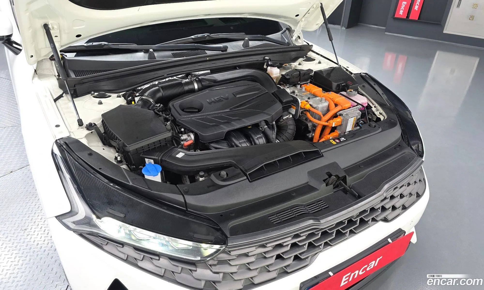 Kia K5 Hybrid 2020 — 15