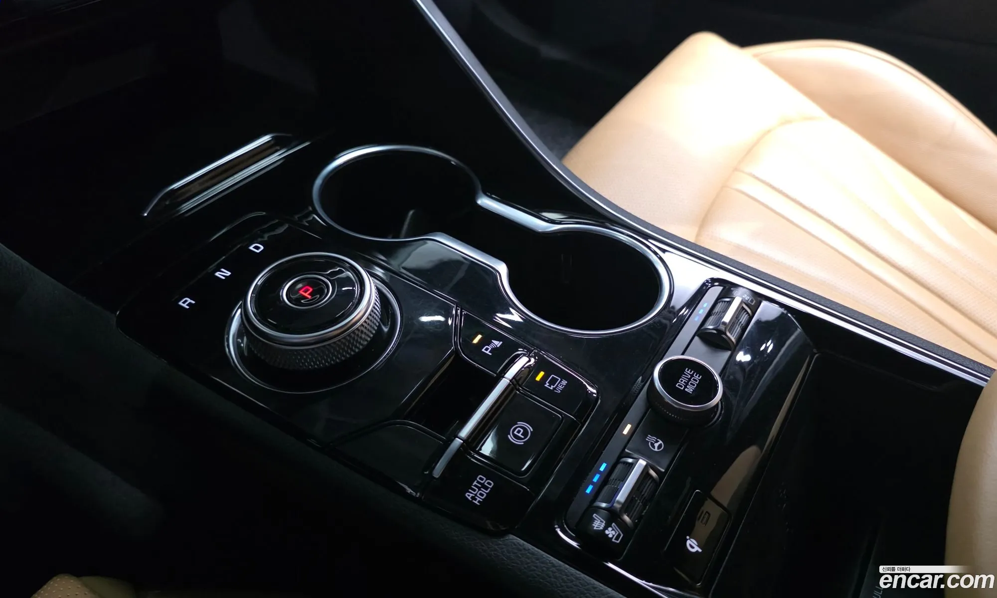 Kia K5 Hybrid 2020 — 27