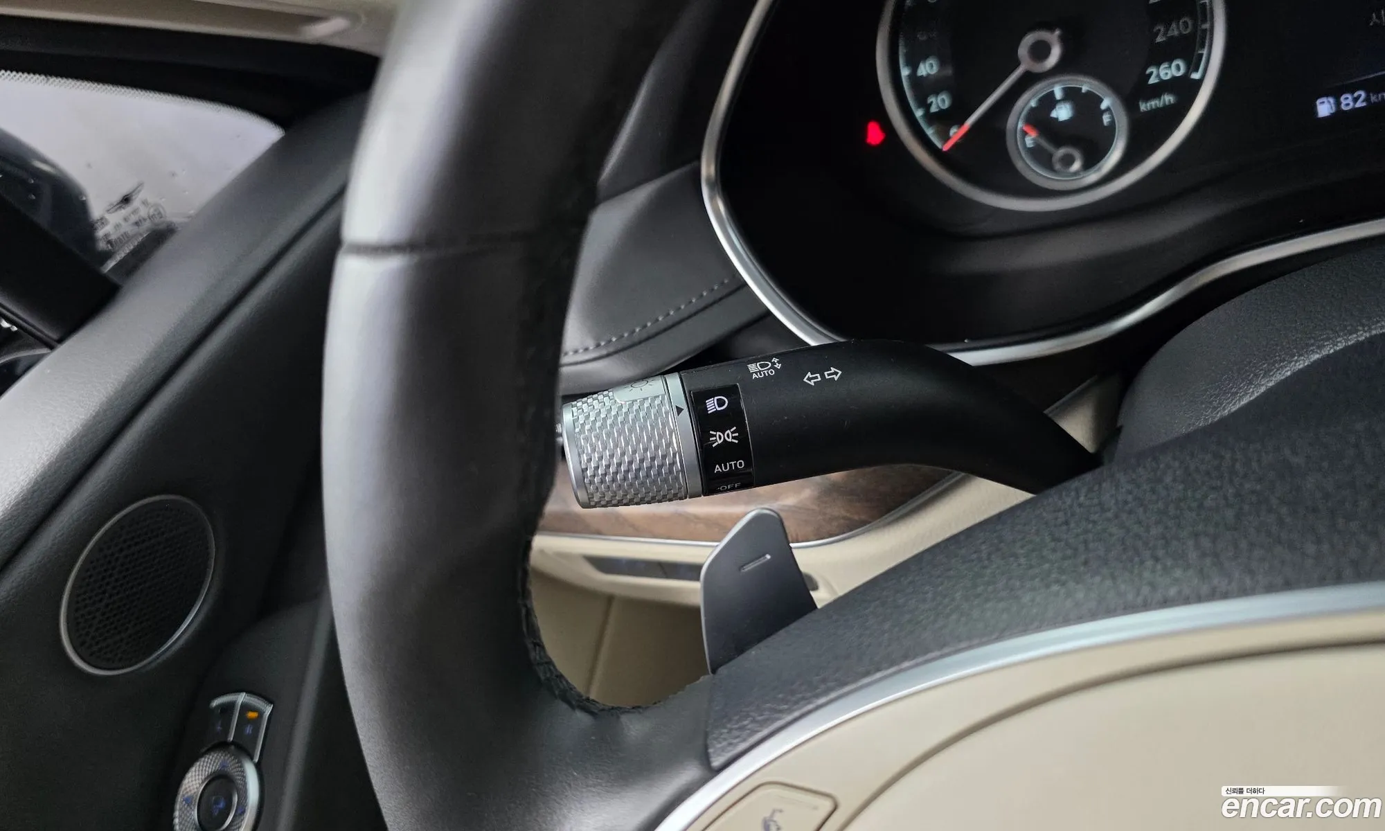 Genesis G80 2020 KMTGB41CBMU050114 — 17
