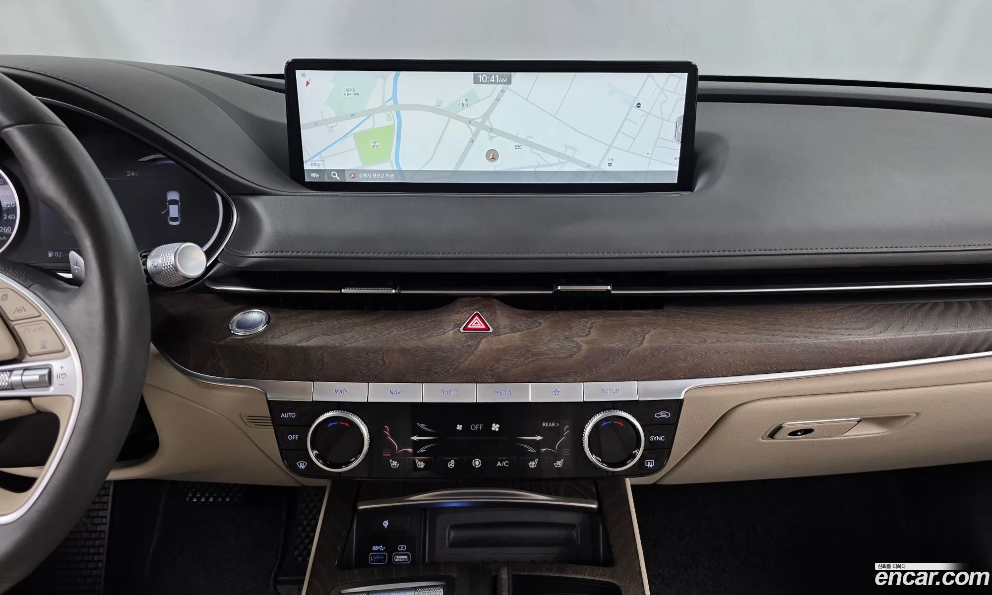 Genesis G80 2020 KMTGB41CBMU050114 — 7