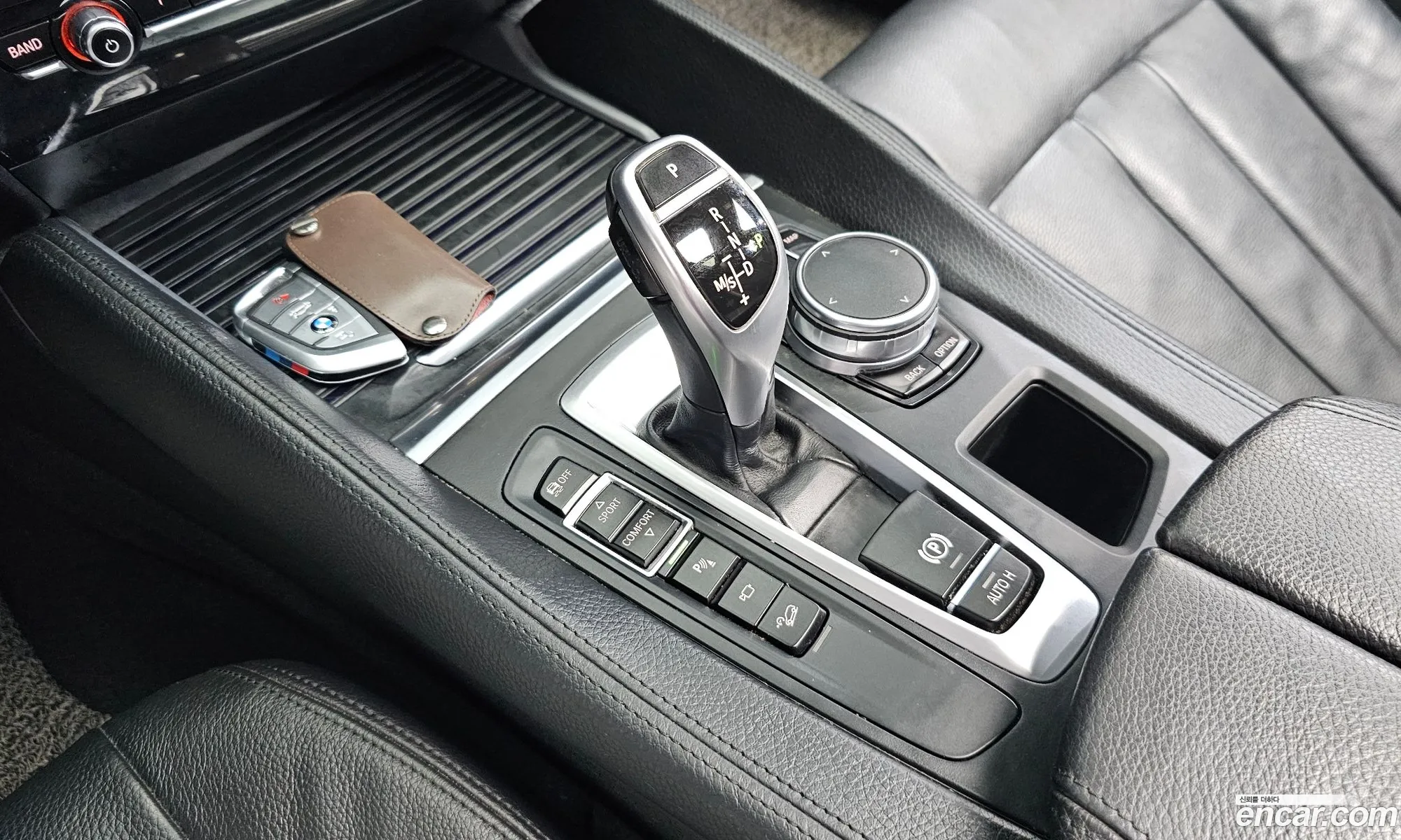BMW X6 2017 WBAKV2108H0V38443 — 15