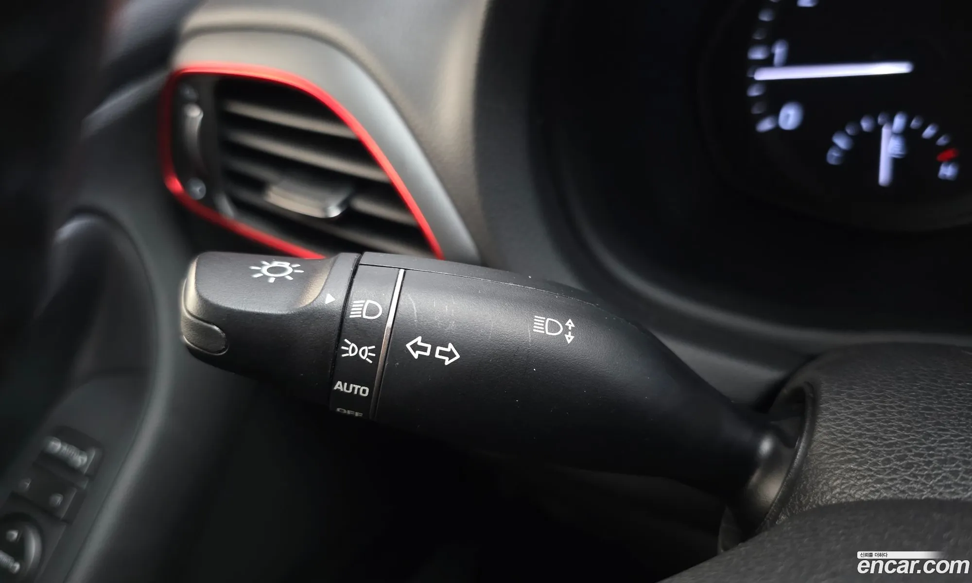 Hyundai i30 2018 KMHH151AGJU046797 — 24