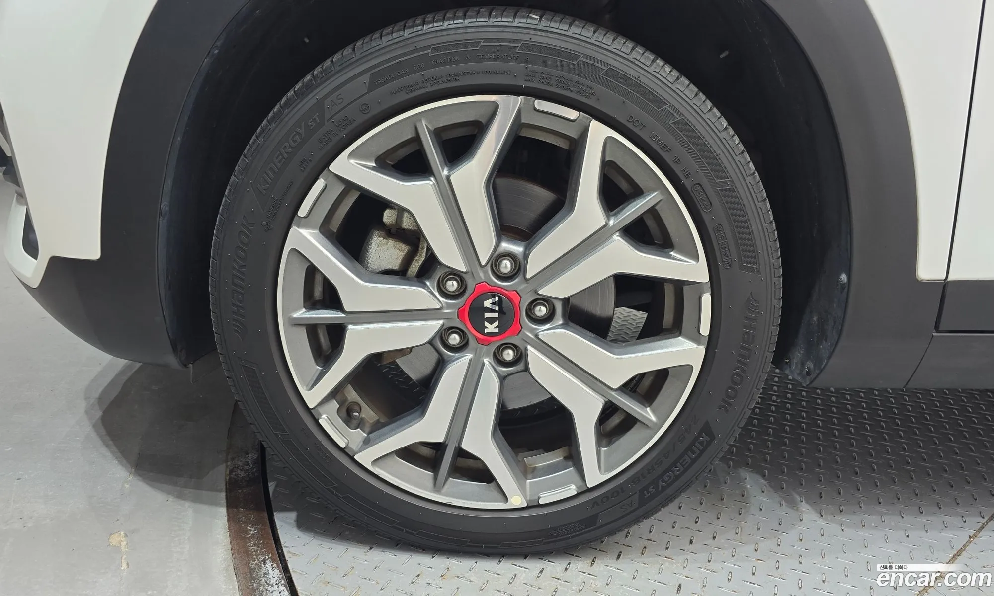Kia Seltos 2019 KNAET815HLK029478 — 11