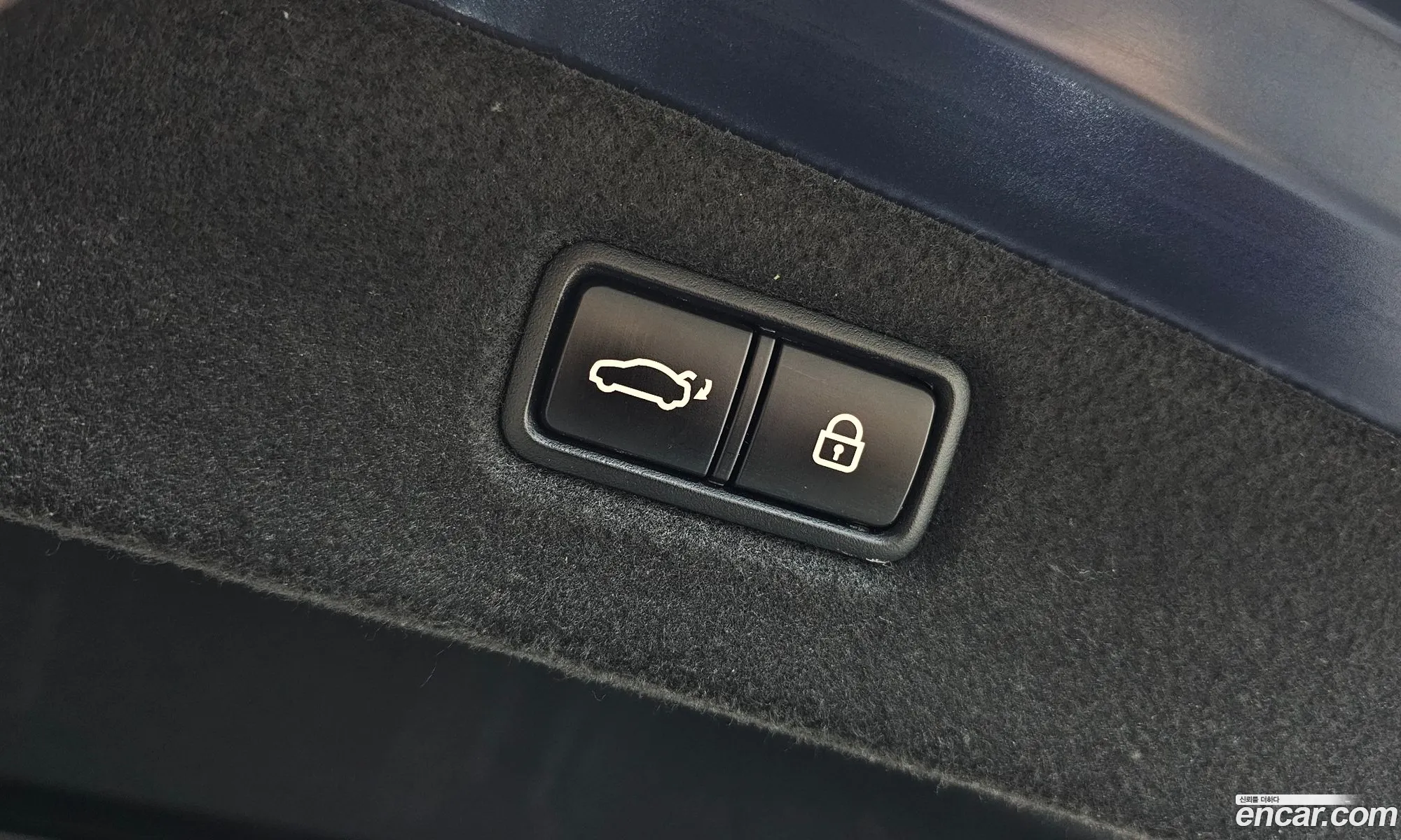Genesis G90 2021 KMHG241DDMU091392 — 30