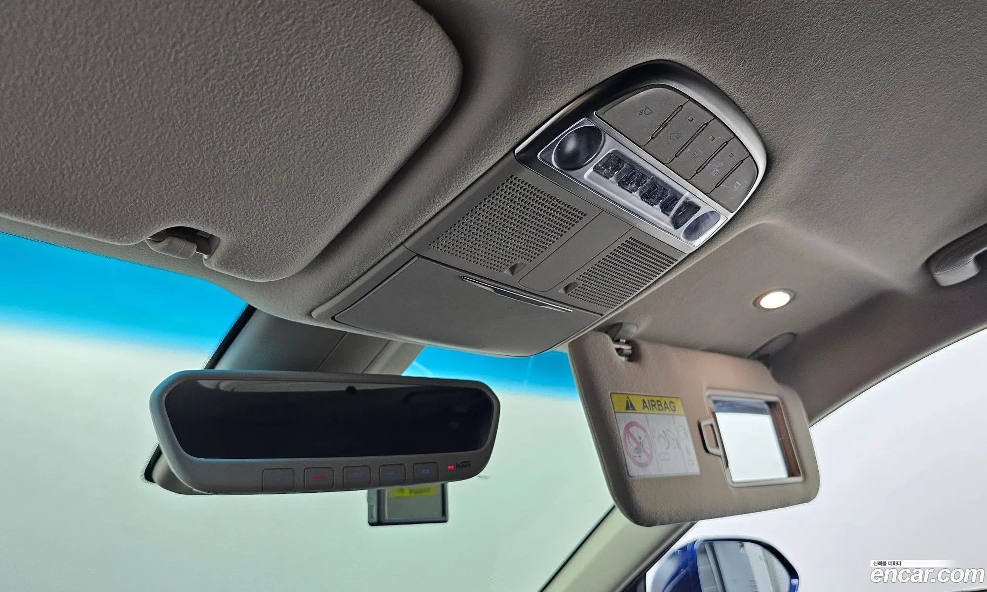 Genesis G90 2021 KMHG241DDMU091392 — 14