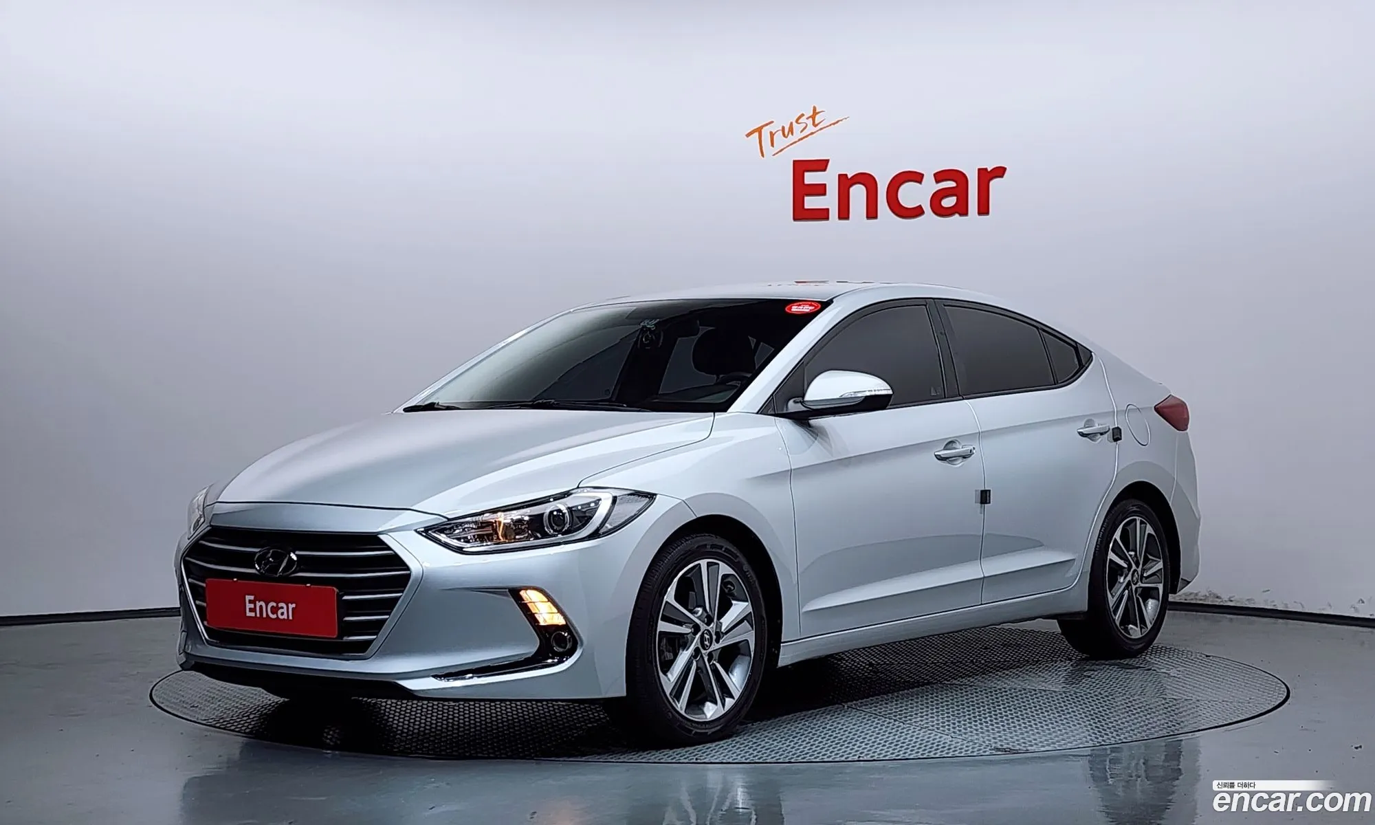 Hyundai Elantra AD 2018 — 29