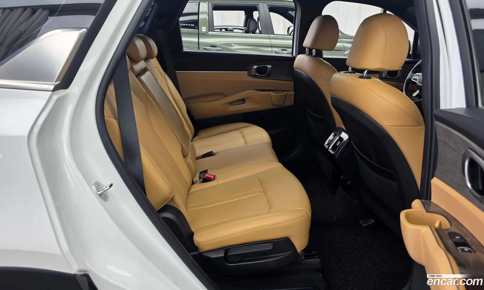 Kia Sorento 2023 KNARL81BGPA230504 — 13