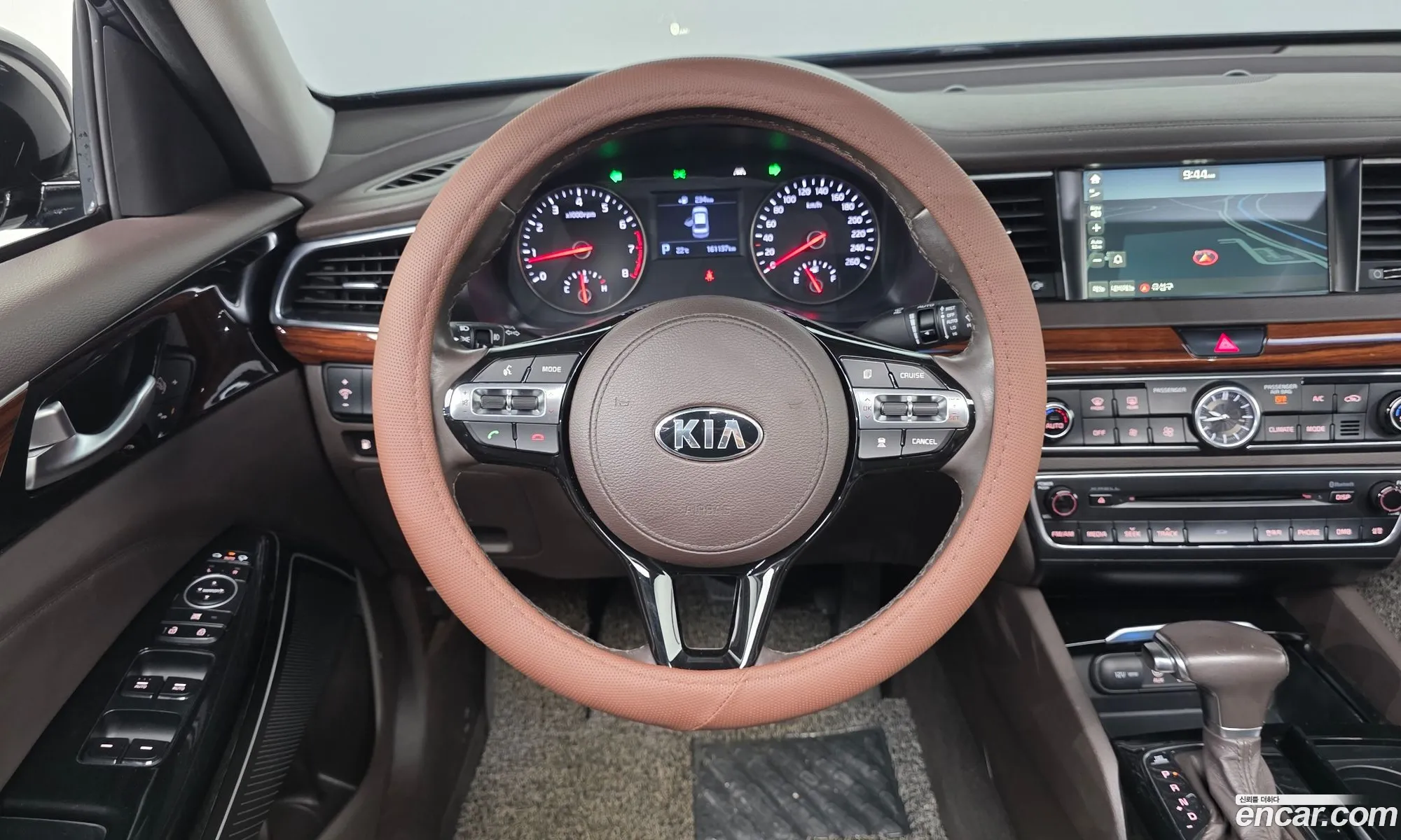 Kia K7 2016 — 29