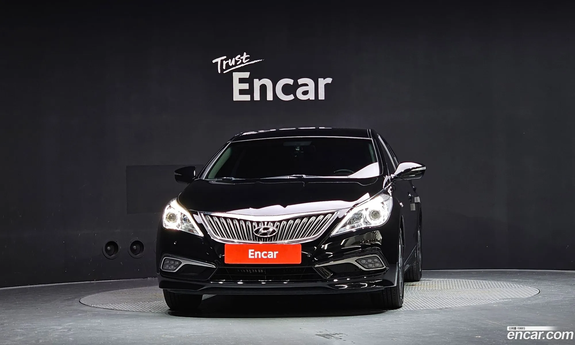 Hyundai Grandeur HG Hybrid 2016 — 12