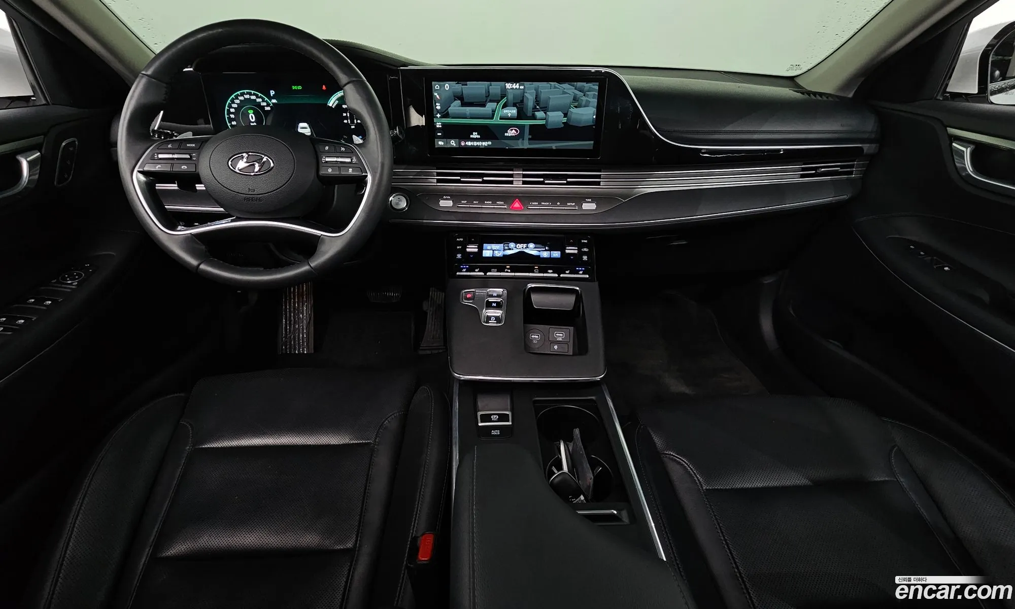 Hyundai Grandeur IG Hybrid