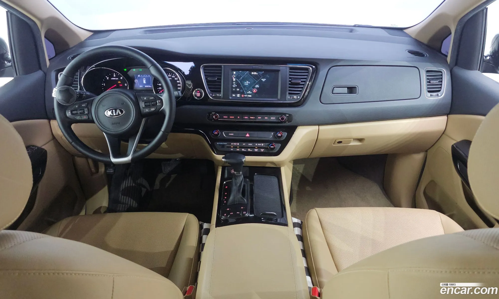 Kia Carnival 2017 KNAMC81ABJS398098 — 15