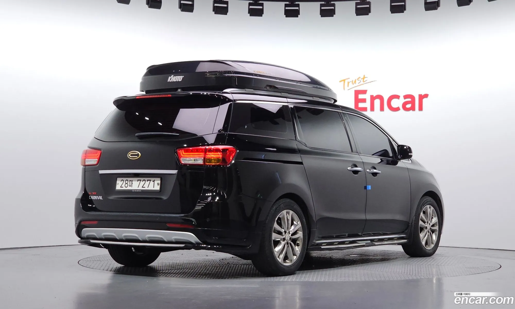 Kia Carnival 2017 KNAMC81ABJS398098 — 14