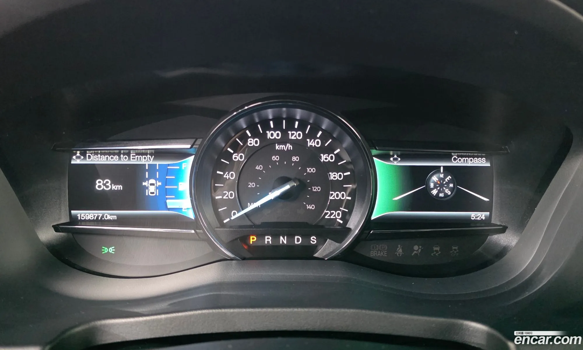 Ford Explorer 2016 1FM5K8FH9GGD07966 — 5