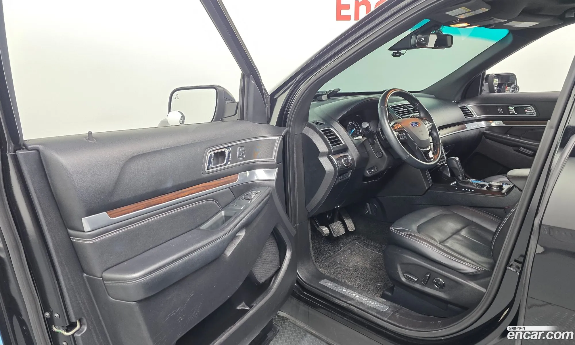 Ford Explorer 2016 1FM5K8FH9GGD07966 — 18