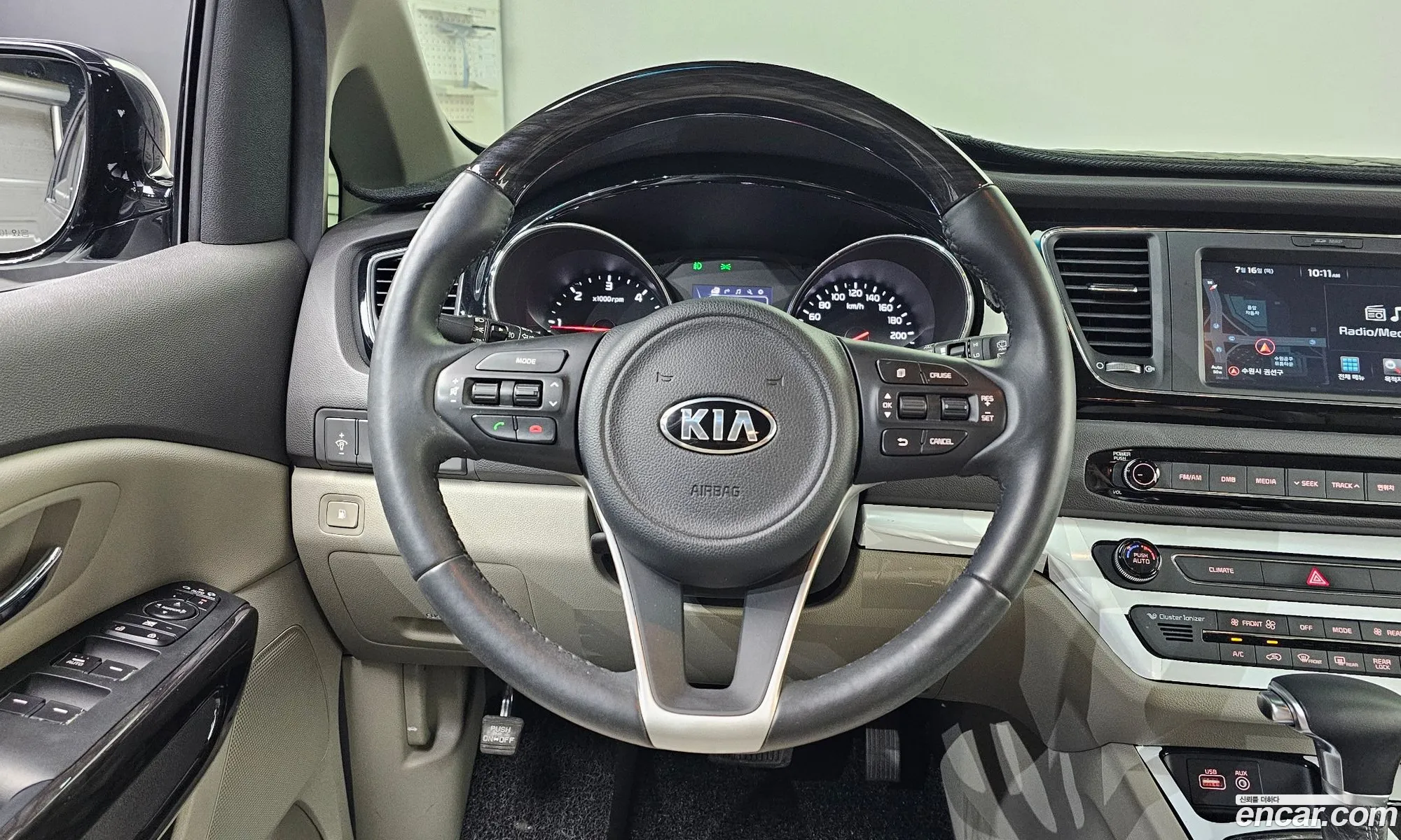 Kia Carnival 2016 KNAMB81ABHS260304 — 22