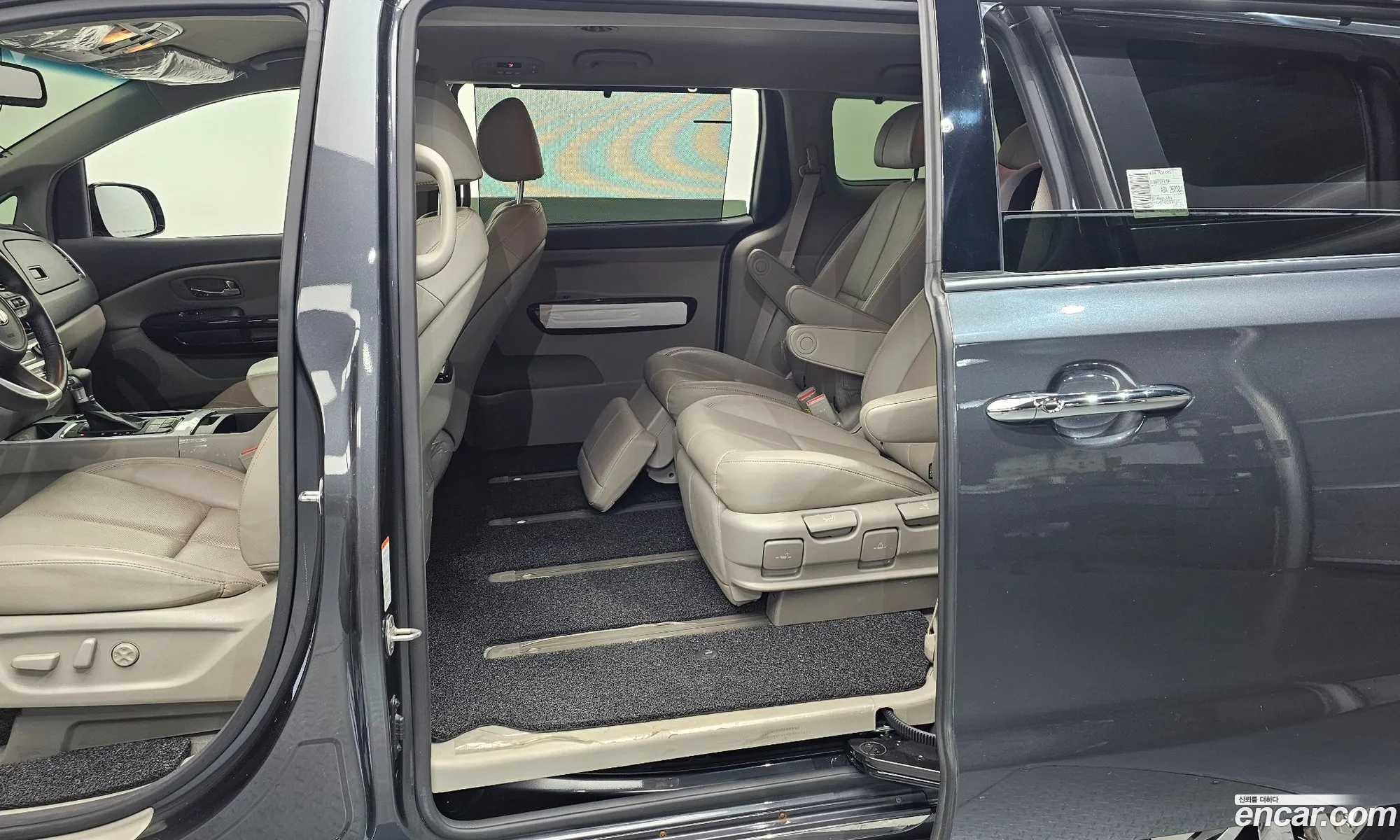 Kia Carnival 2016 KNAMB81ABHS260304 — 30