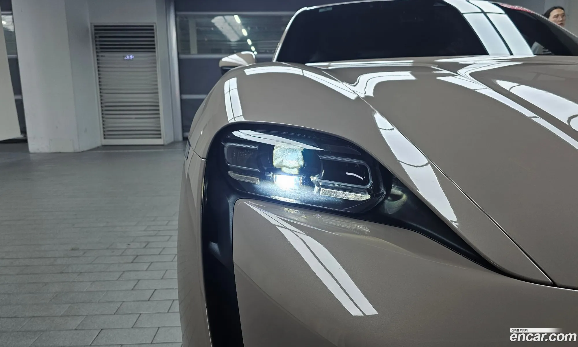 Porsche Taycan 2023 WP0AA2Y17PSA11038 — 34
