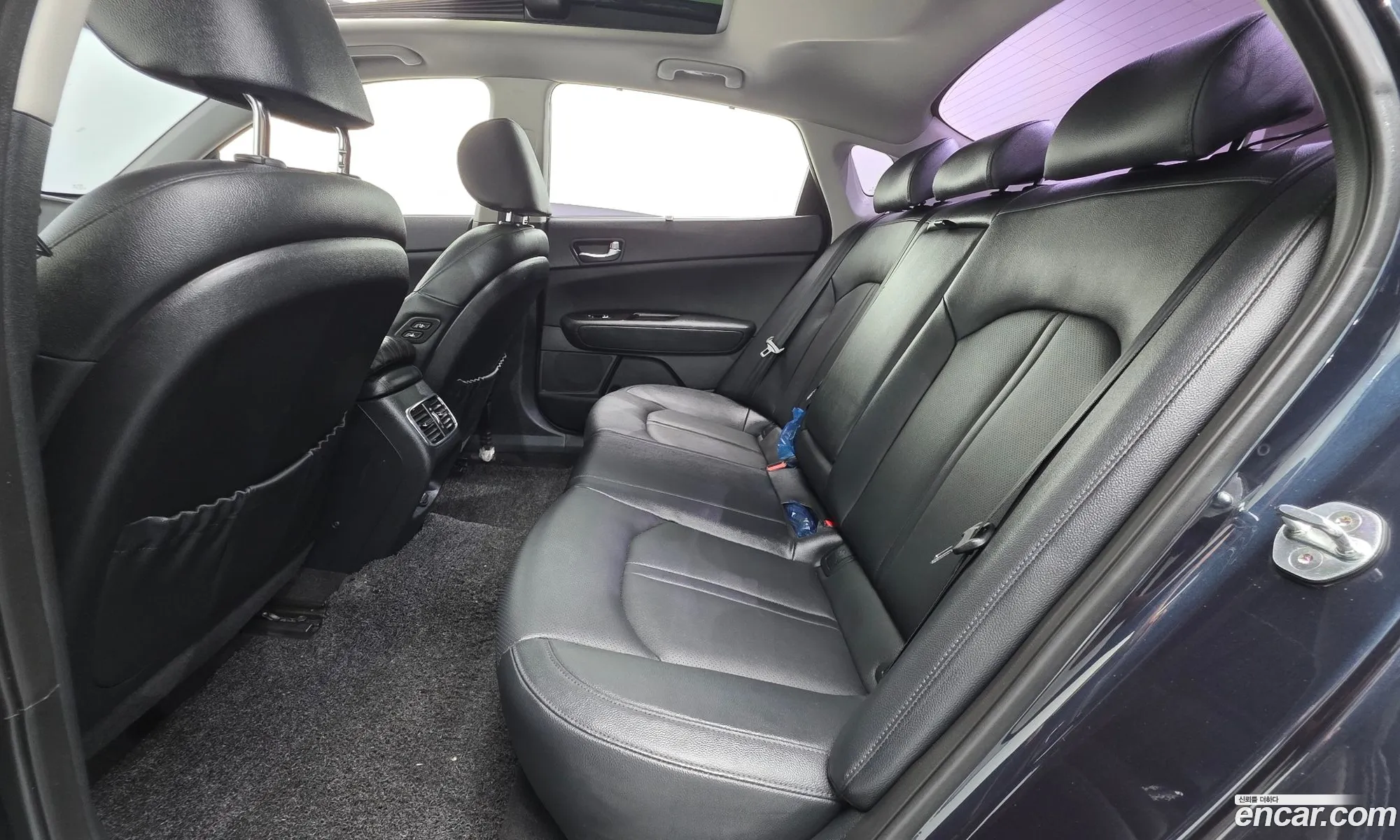 Kia K5 2016 KNAGU411BGA096230 — 15