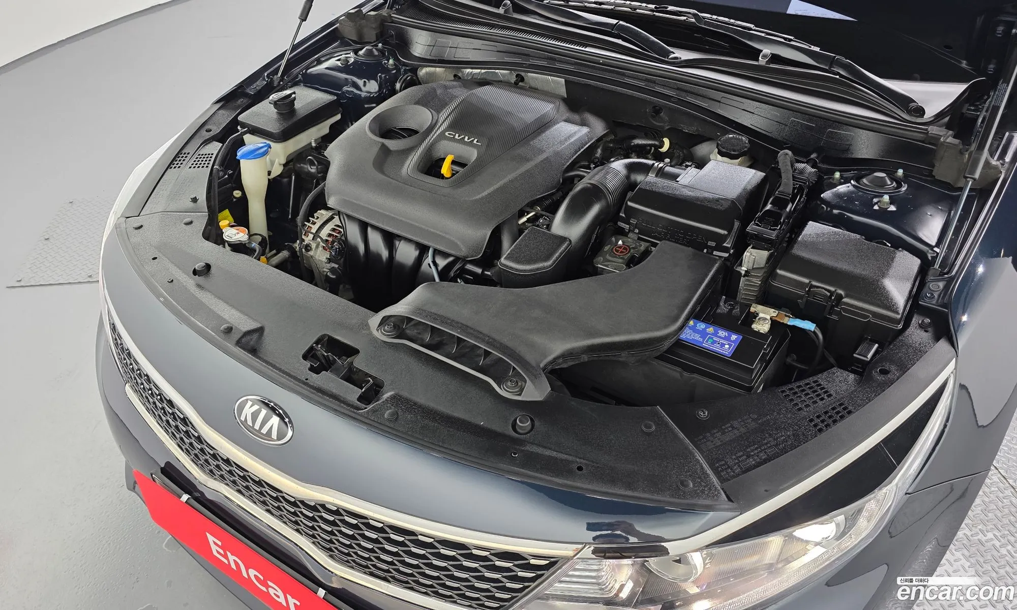 Kia K5 2016 KNAGU411BGA096230 — 11